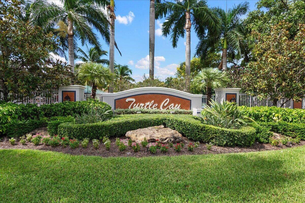 8128 BIG PINE Way, Riviera Beach, FL 33407 25-JLC_1905