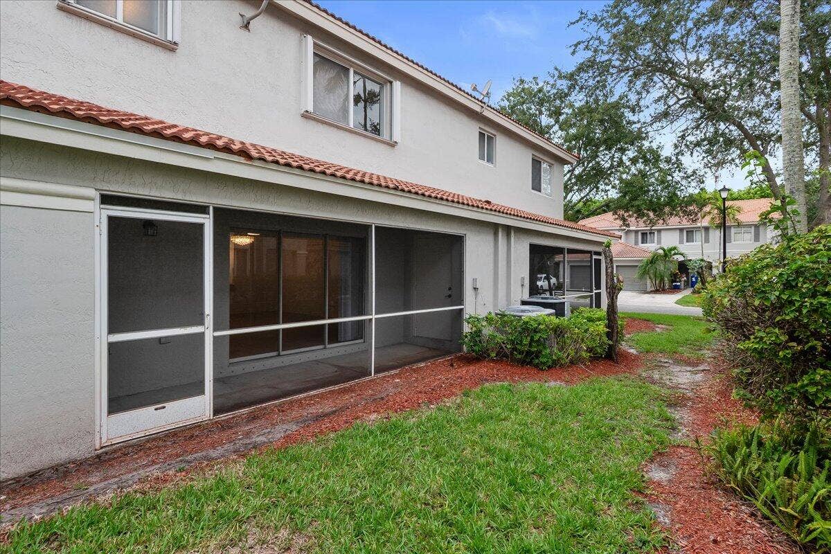 8128 BIG PINE Way, Riviera Beach, FL 33407 23-JLC_1708