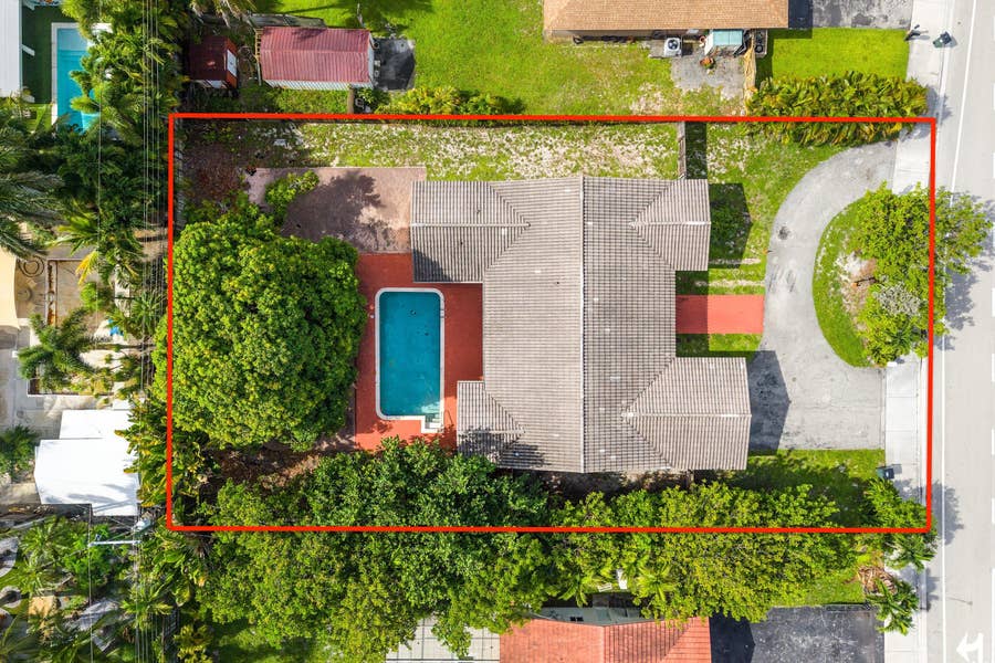 Property photo for 1200 NW 4TH Avenue, Boca Raton, FL