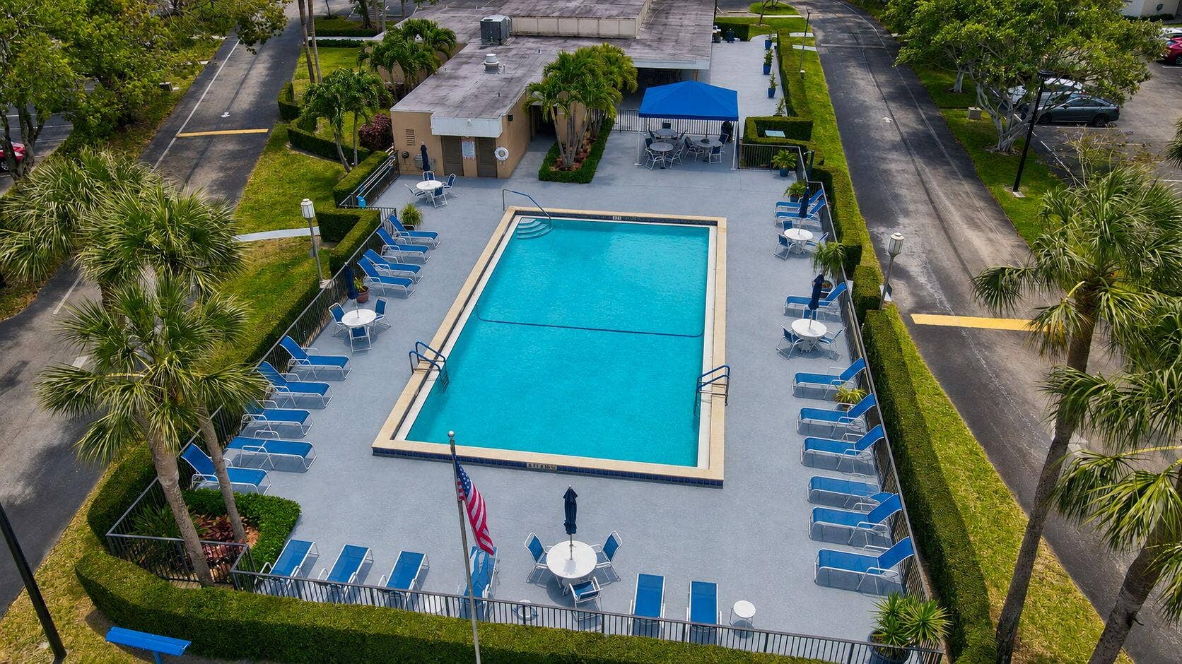 2460 DEER CREEK COUNTRY CLUB Boulevard, #206-A, Deerfield Beach, FL 33442 Community Pool