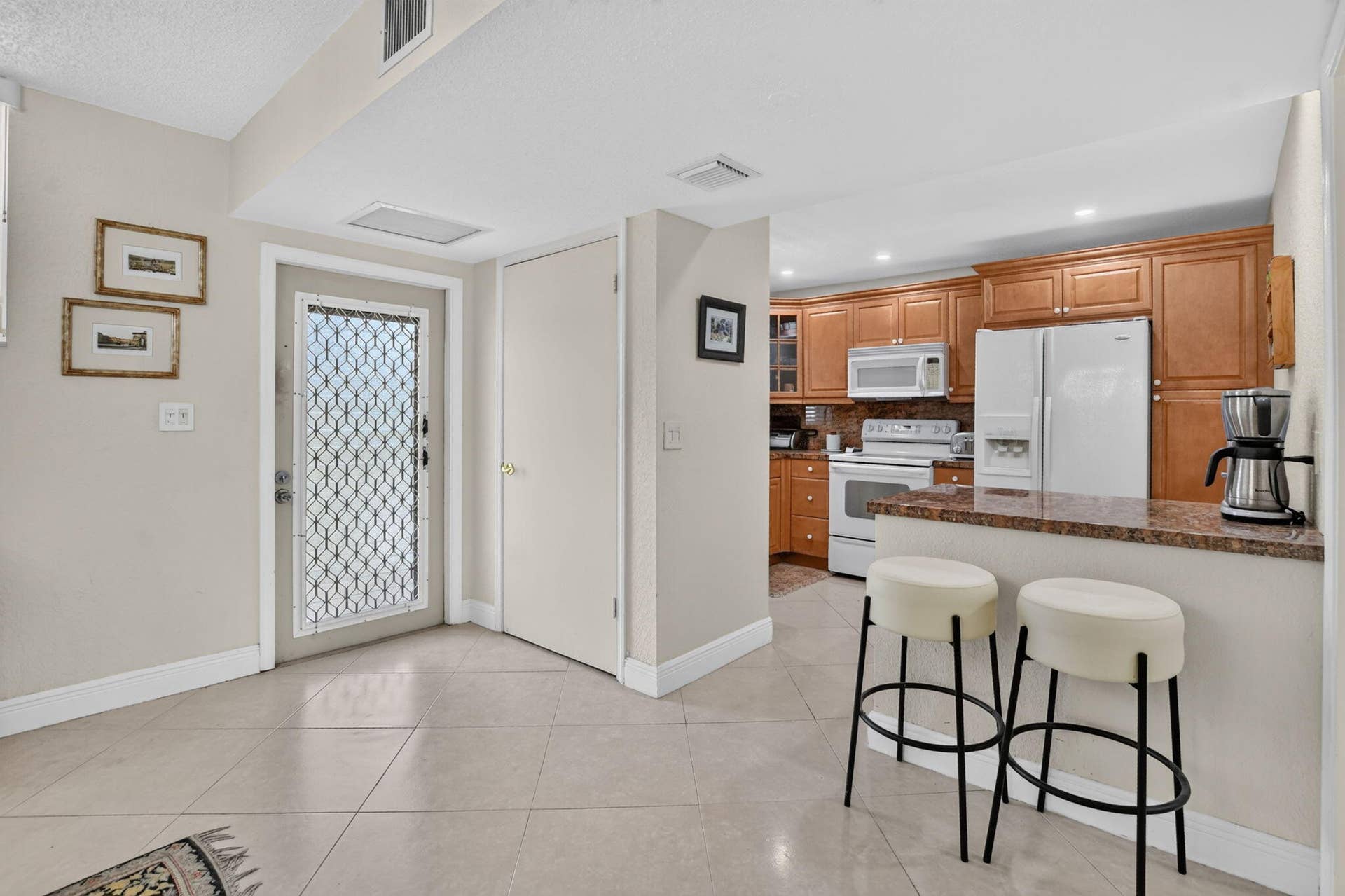 2460 DEER CREEK COUNTRY CLUB Boulevard, #206-A, Deerfield Beach, FL 33442 Entrance