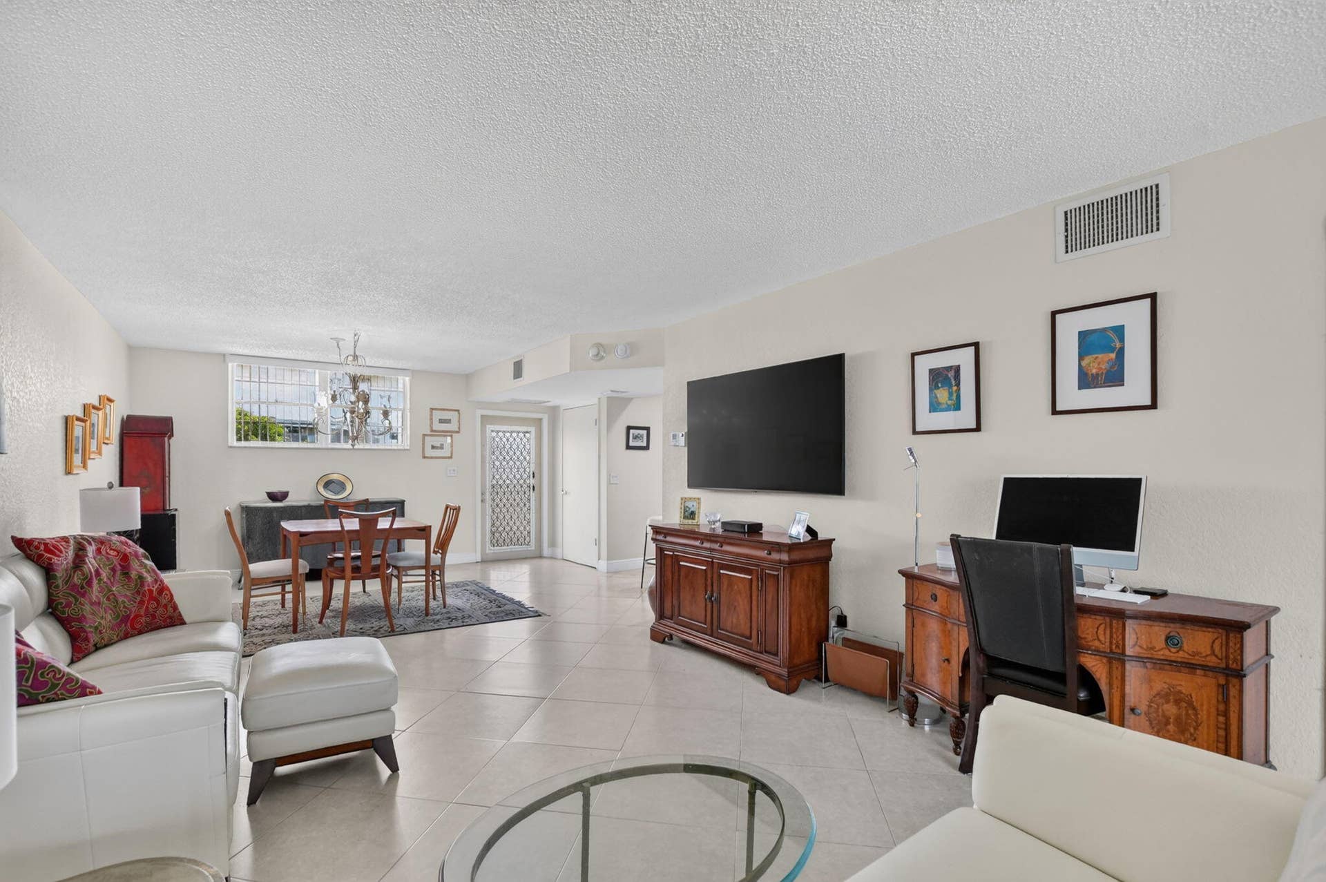 2460 DEER CREEK COUNTRY CLUB Boulevard, #206-A, Deerfield Beach, FL 33442 Living/Family Room