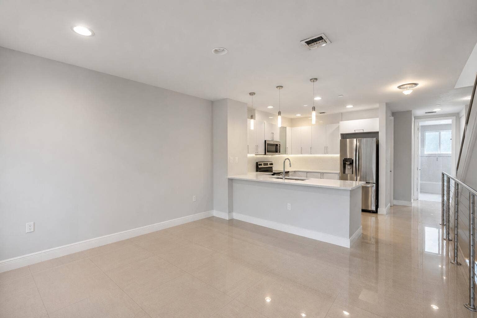 832 NE 19TH Avenue, #832, Fort Lauderdale, Fort Lauderdale, FL 33304 A837F434-AD60-441E-B129-BF6FC8815838