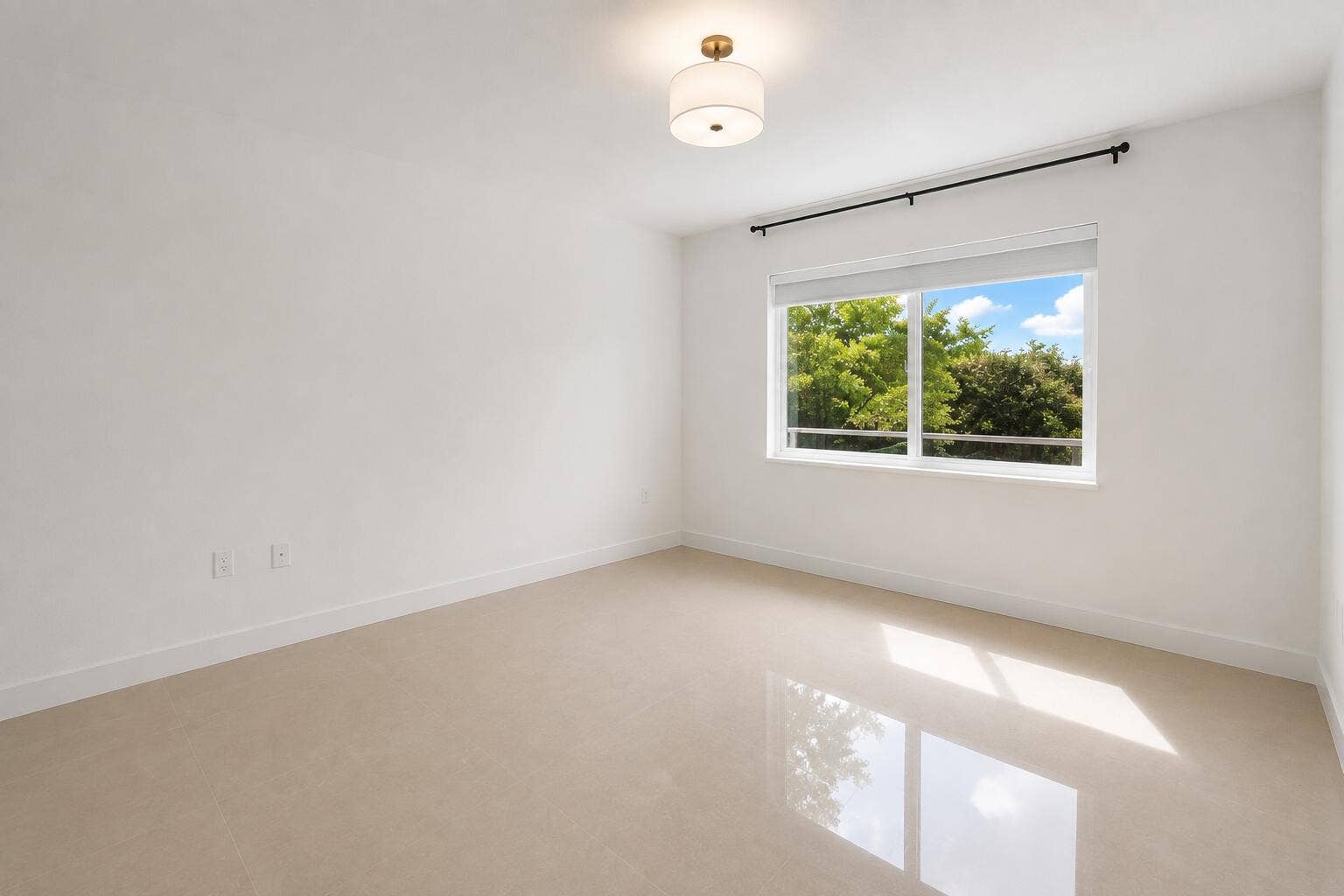 832 NE 19TH Avenue, #832, Fort Lauderdale, Fort Lauderdale, FL 33304 937B32C9-8CB2-46E2-873C-A78AF24D0BCF