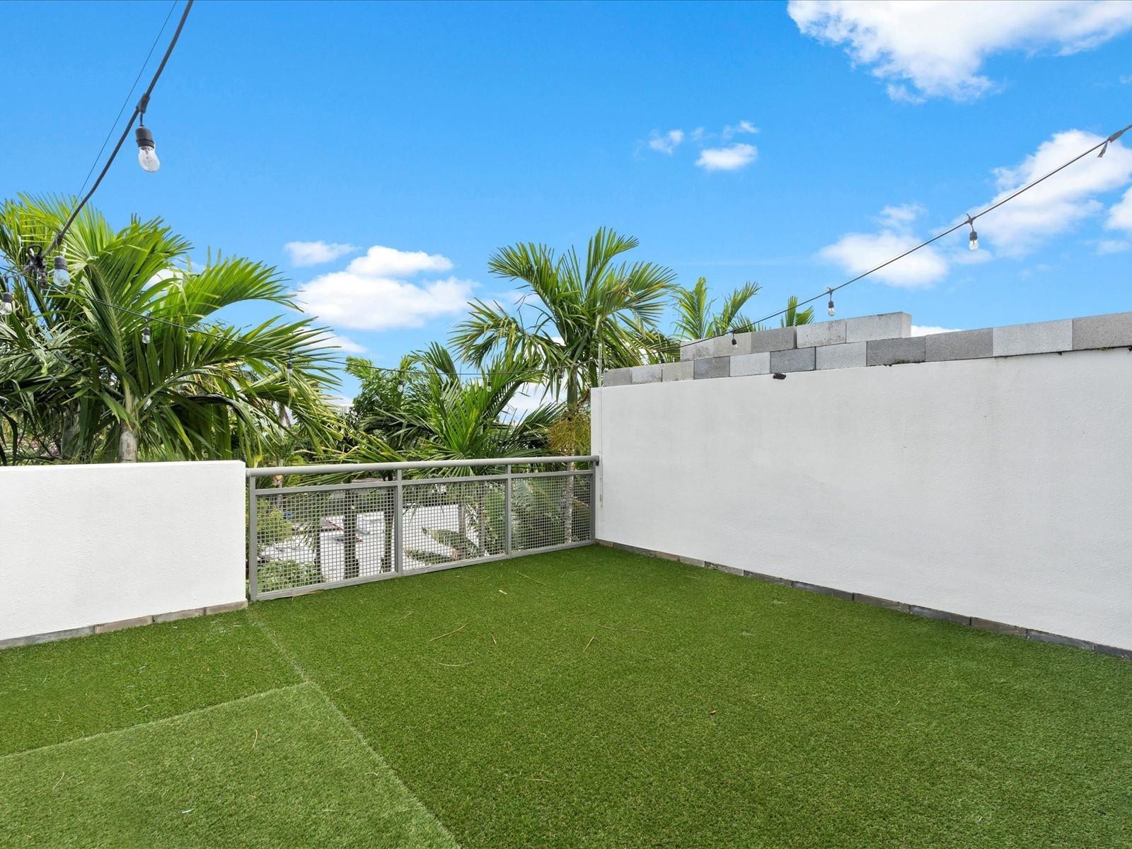 832 NE 19TH Avenue, #832, Fort Lauderdale, Fort Lauderdale, FL 33304 Rooftop