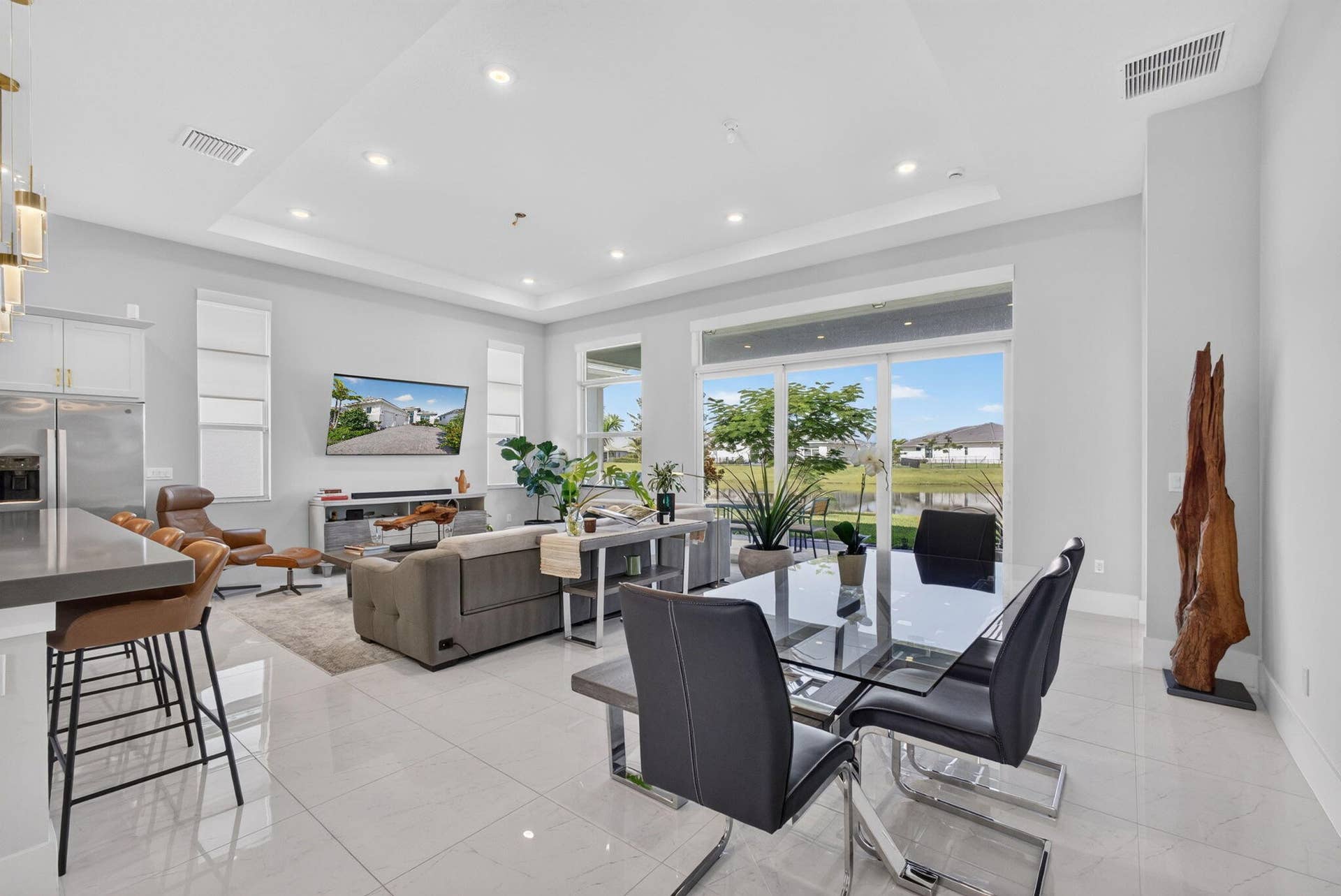 Great & Dining Room