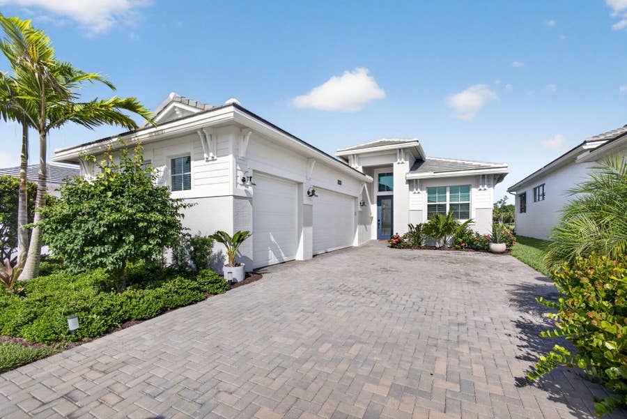 Property photo for 5469 Hutchinson Way, Westlake, FL