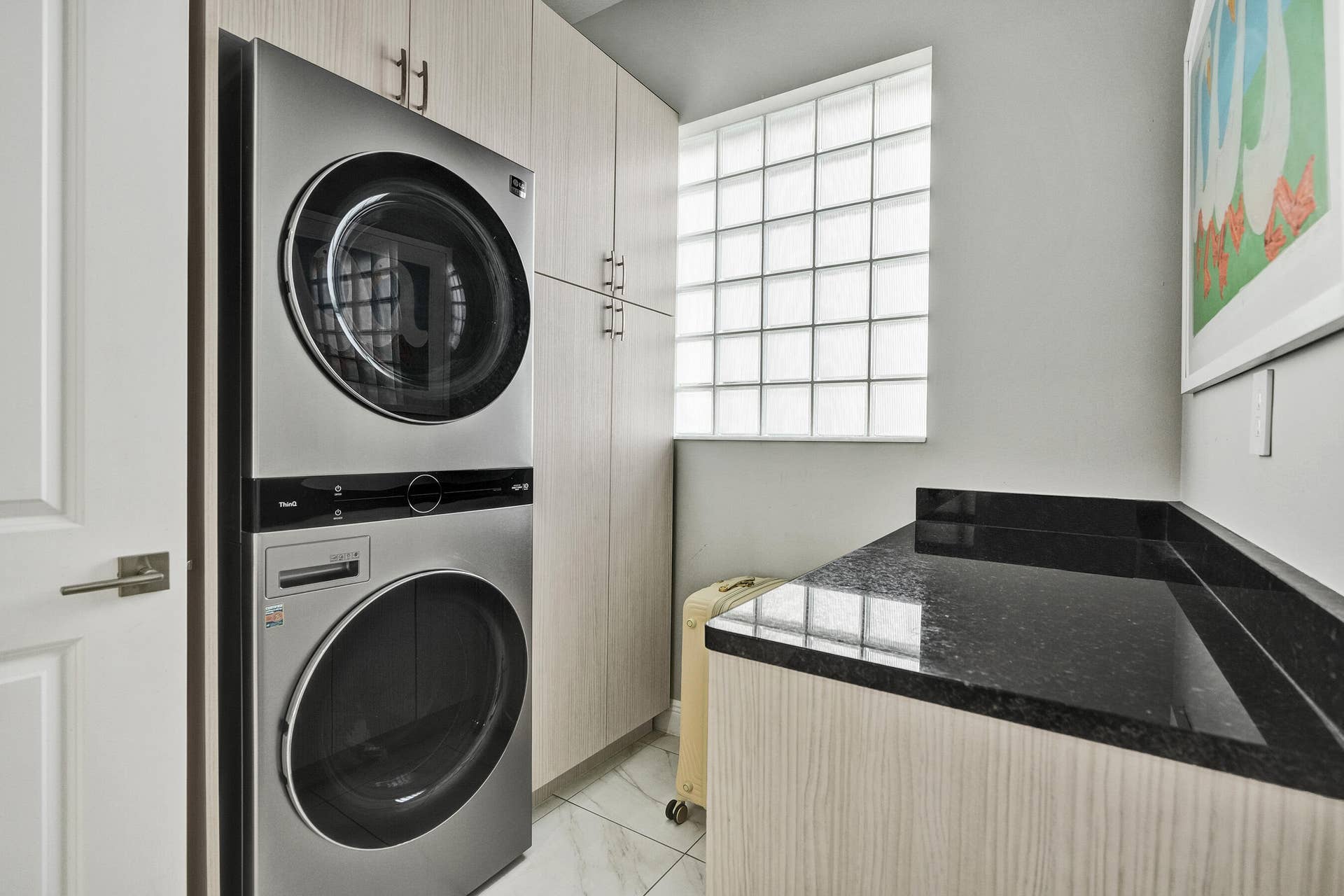 8655 NW 39TH Court, Coral Springs, FL 33065 1st Floor Laundry with sink, counter and lots of storage