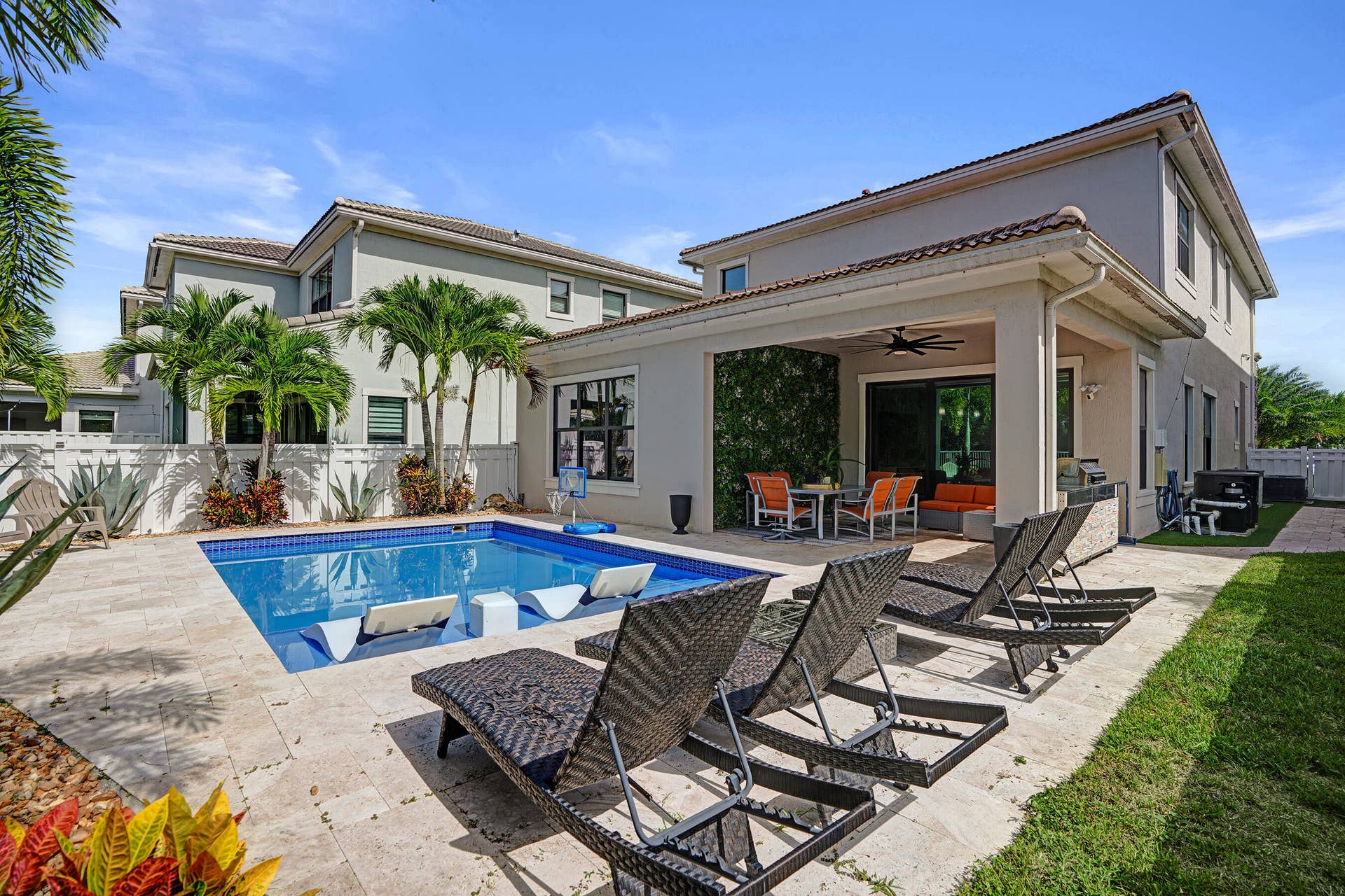 8655 NW 39TH Court, Coral Springs, FL 33065 Backyard Oasis