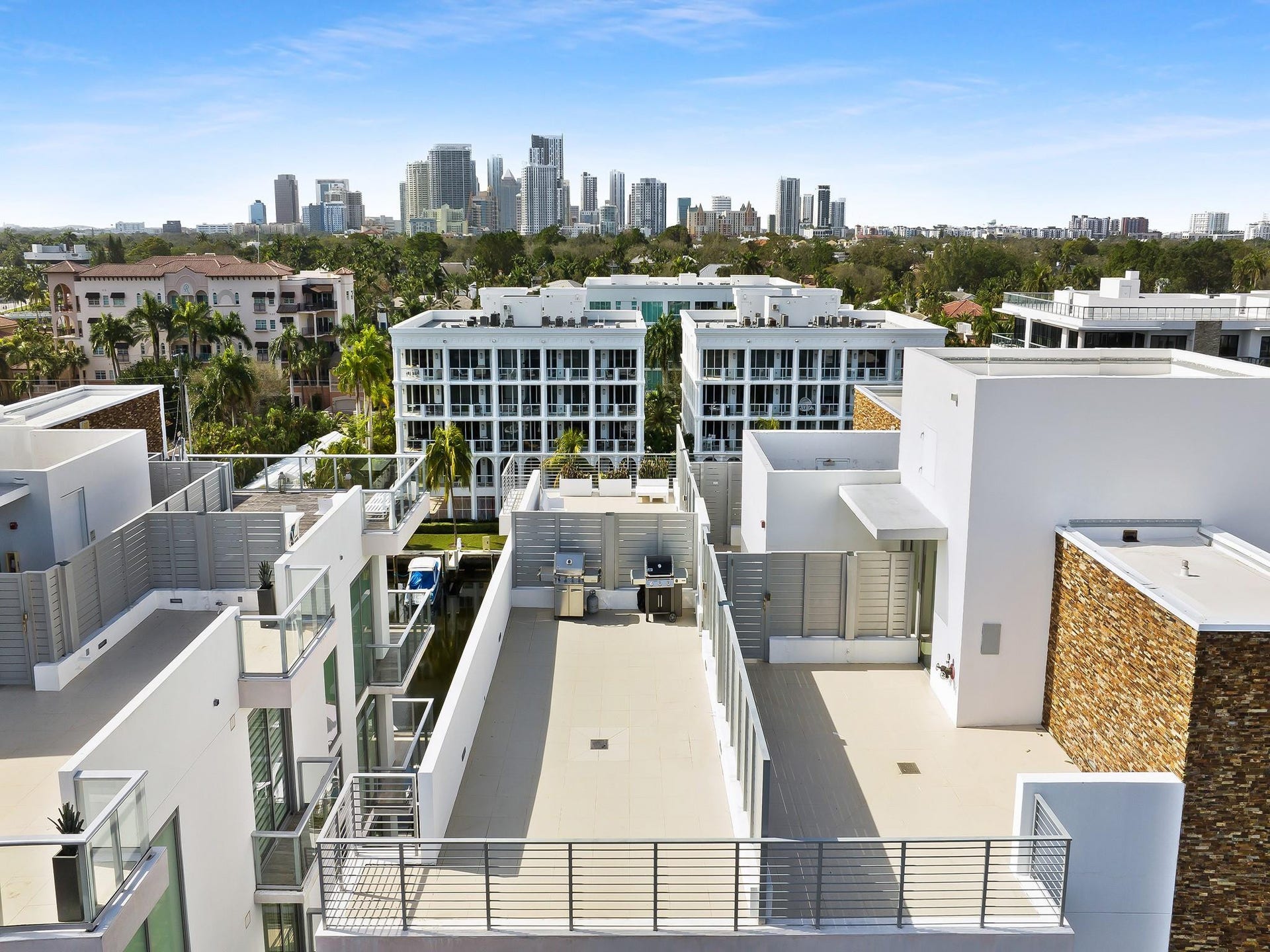 41 Isle Of Venice Drive, #402, Fort Lauderdale, FL 33301 Photo 27