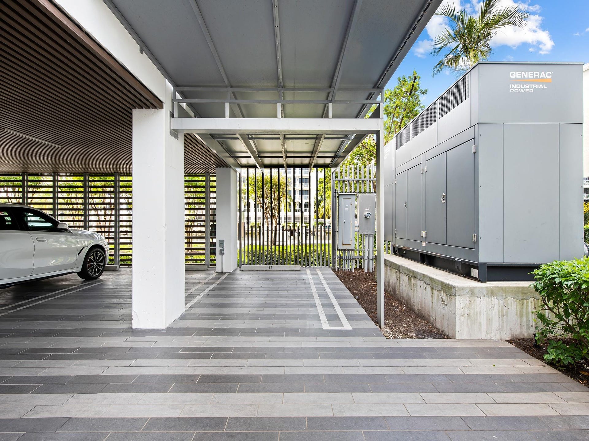 41 Isle Of Venice Drive, #402, Fort Lauderdale, FL 33301 Photo 37