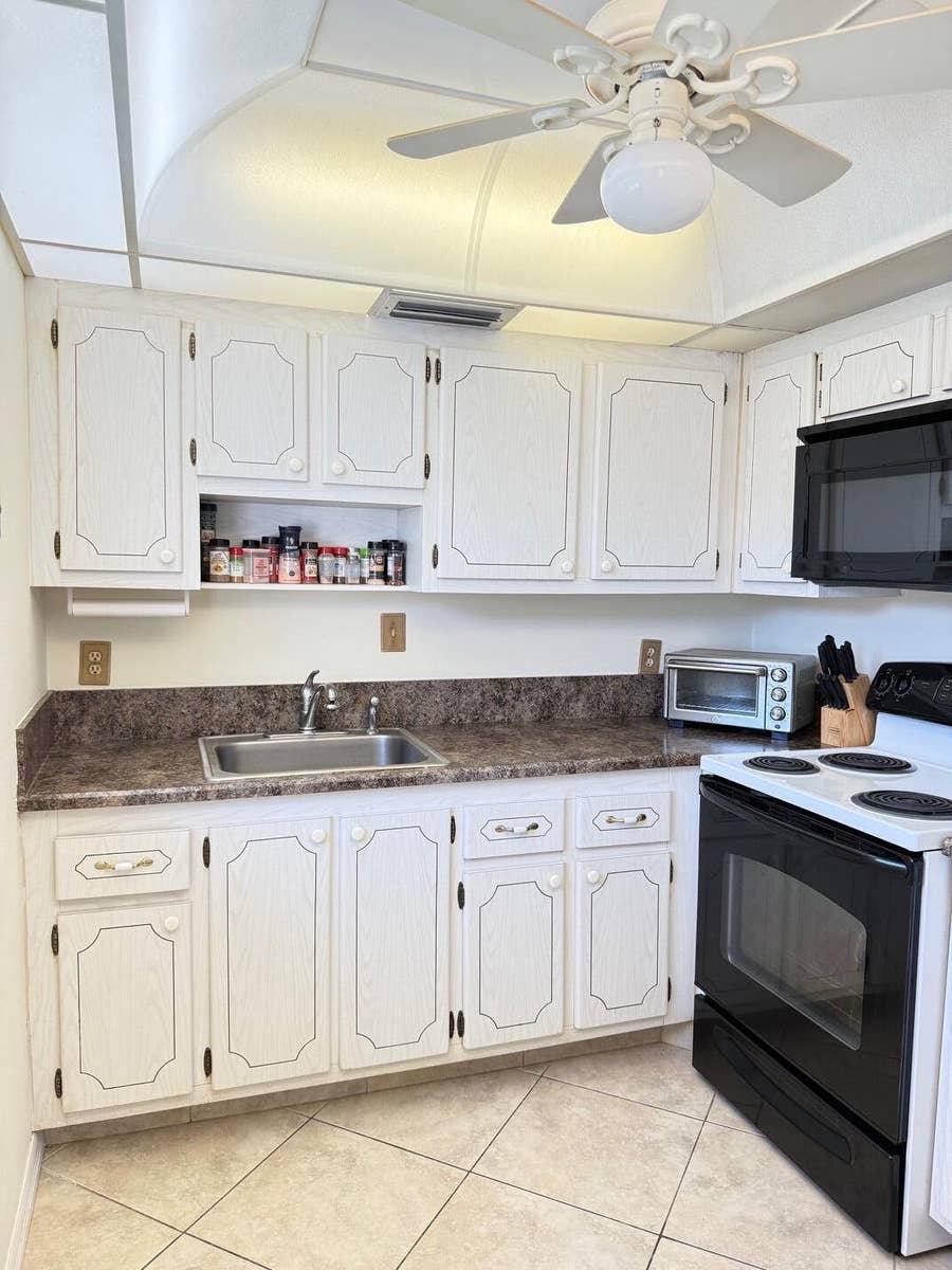 Property photo for 276 Saxony F, Delray Beach, FL
