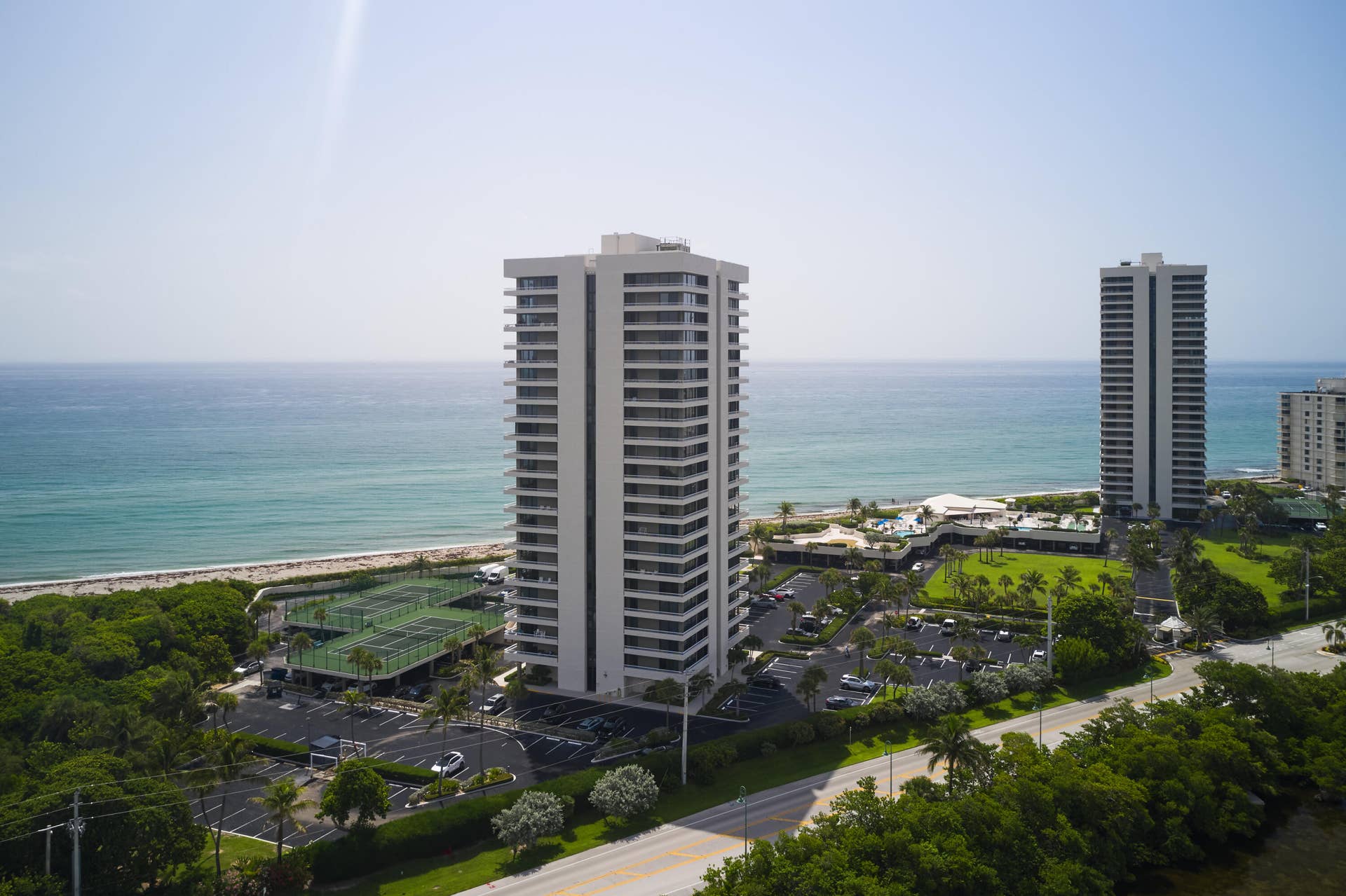 5550 N Ocean Drive, #9D, Singer Island, Singer Island, FL 33404 DJI_0930