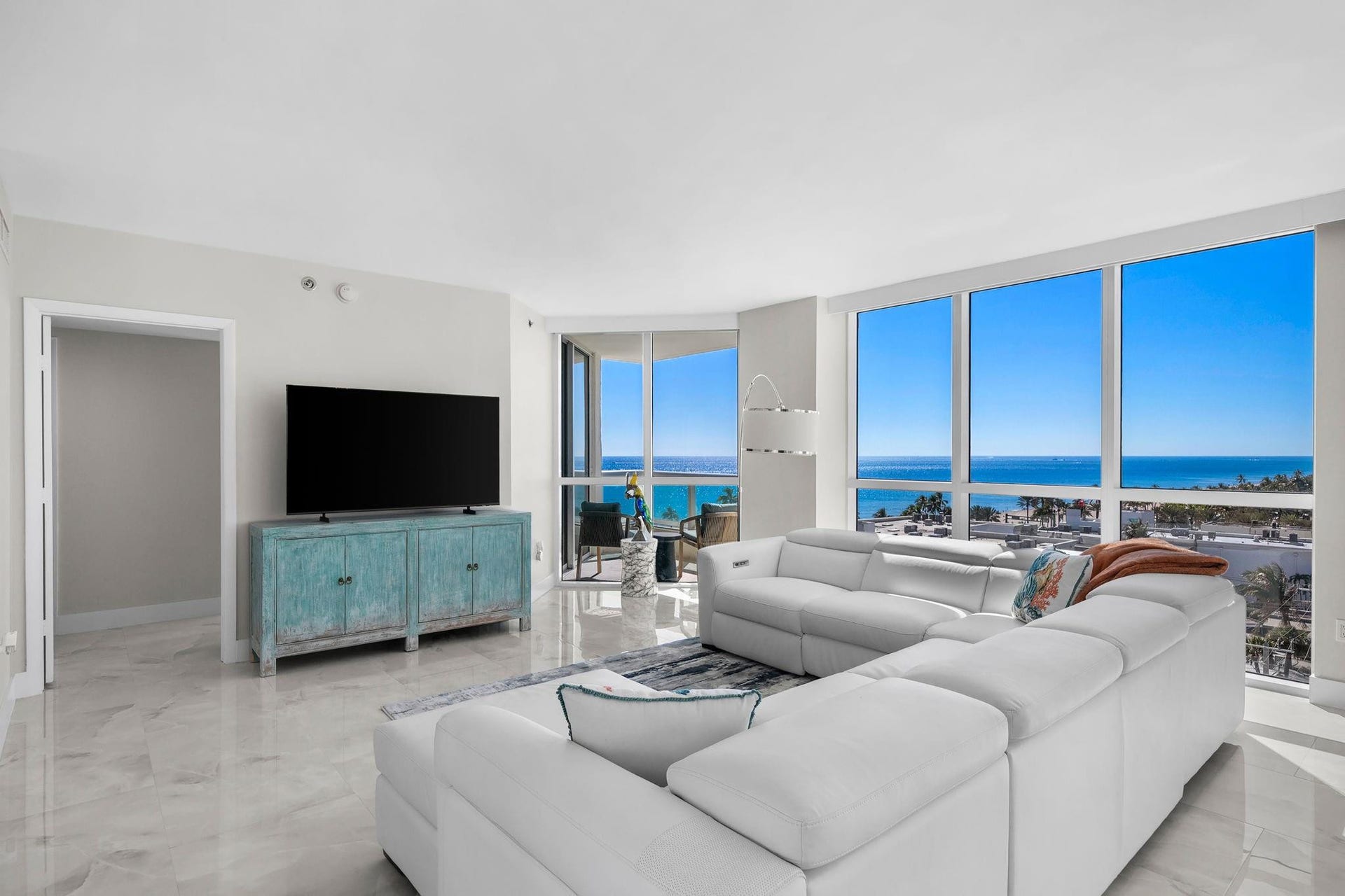 101 S Fort Lauderdale Beach Boulevard, #907, Fort Lauderdale, FL 33316 Photo 1