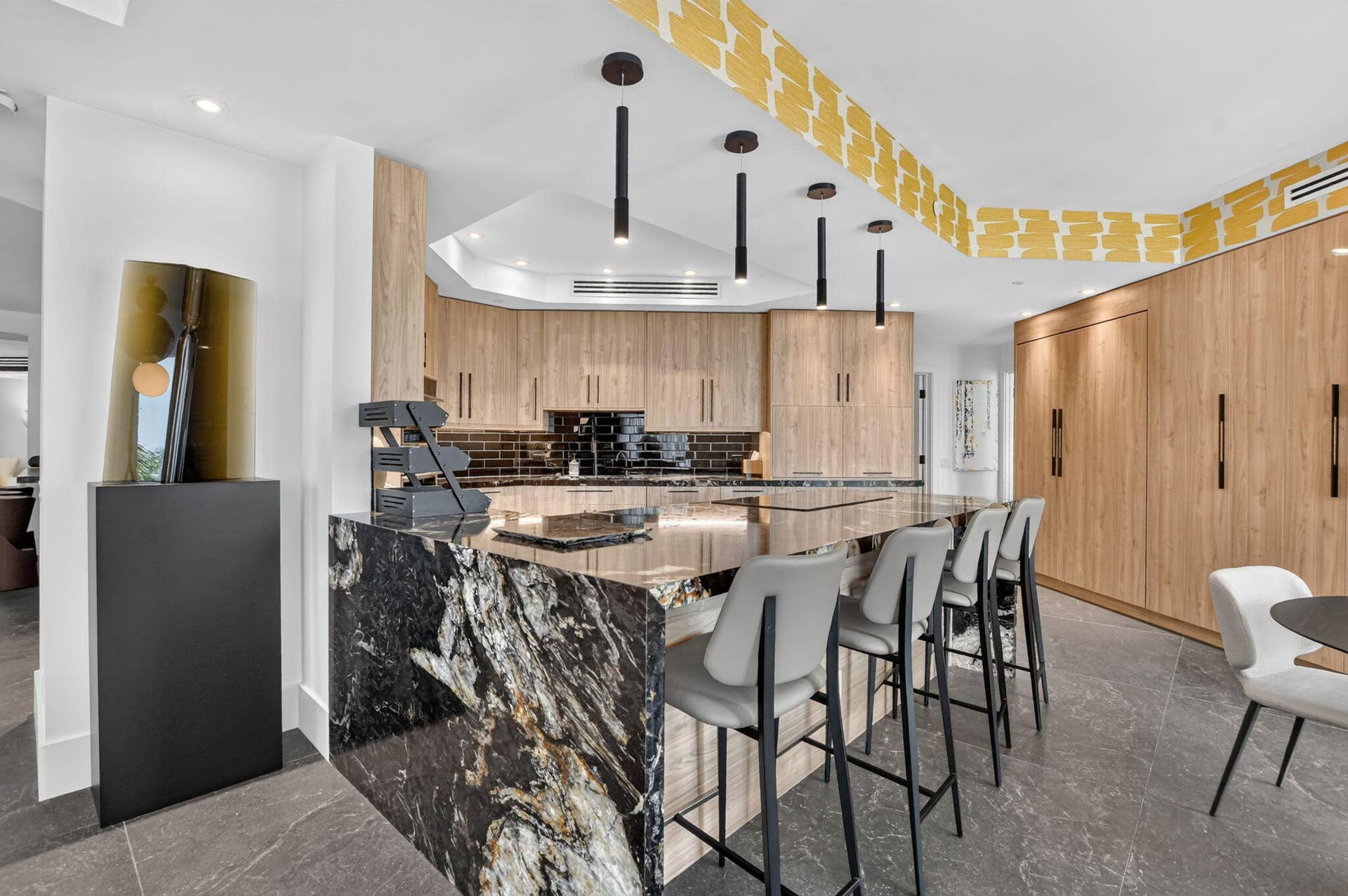 20310 Fairway Oaks Drive, #143, Boca Raton, FL 33434 17-web-or-mls-DSC_6505