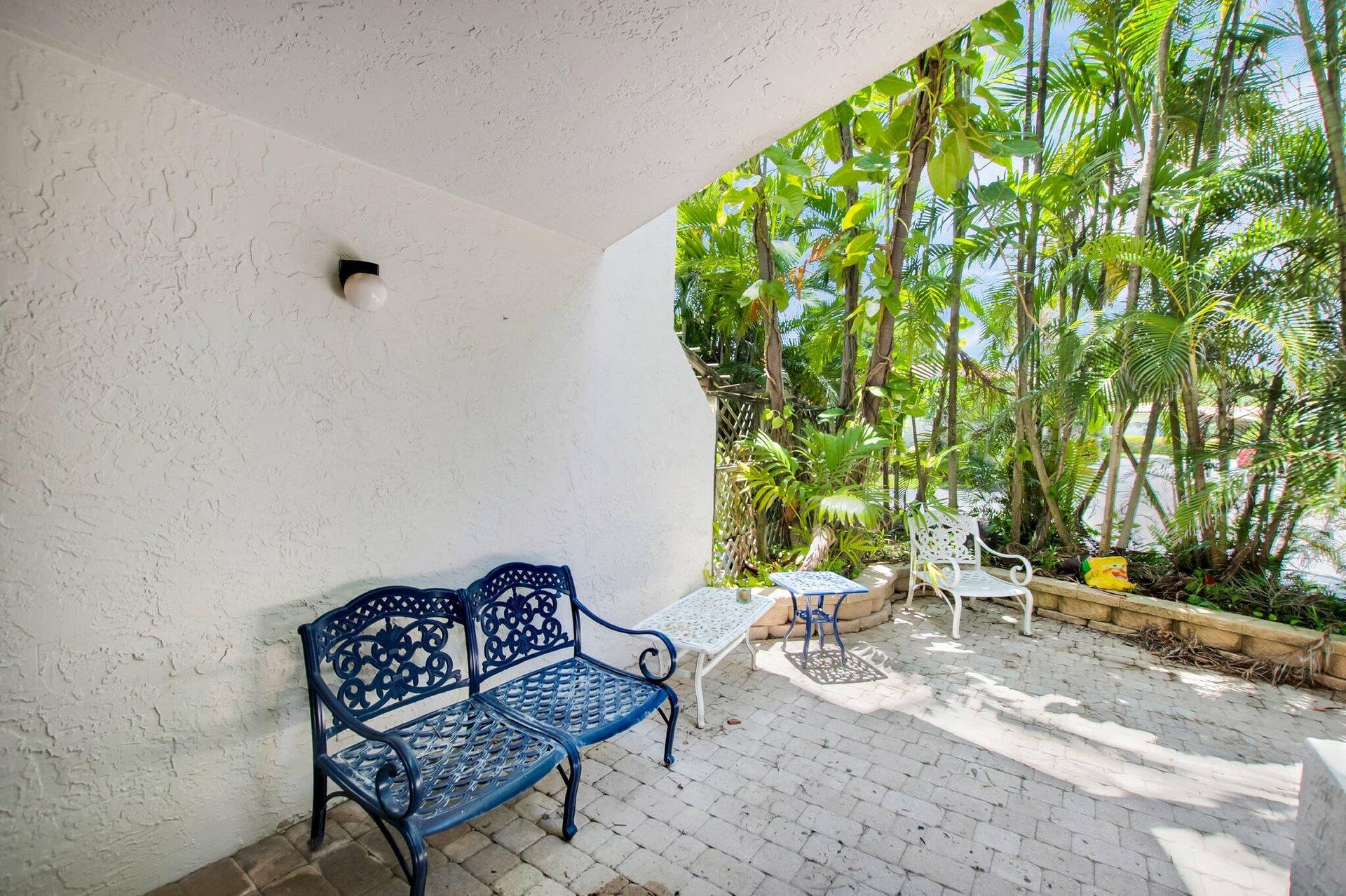 1222 Hillsboro Mile, #11, Hillsboro Beach, FL 33062 patio
