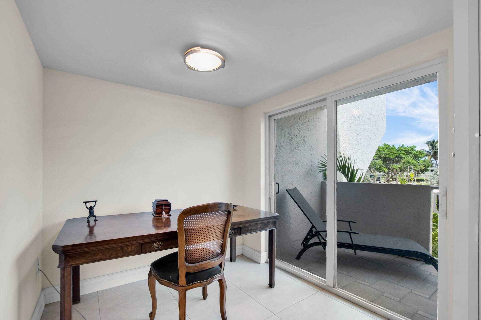 1222 Hillsboro Mile, #11, Hillsboro Beach, FL 33062 29-web-or-mls-DSC_1366