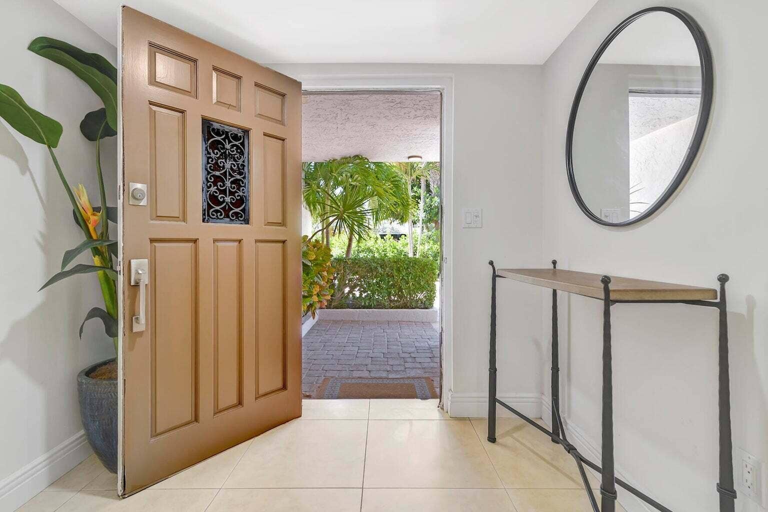 1222 Hillsboro Mile, #11, Hillsboro Beach, FL 33062 20220528234059017740000000-o