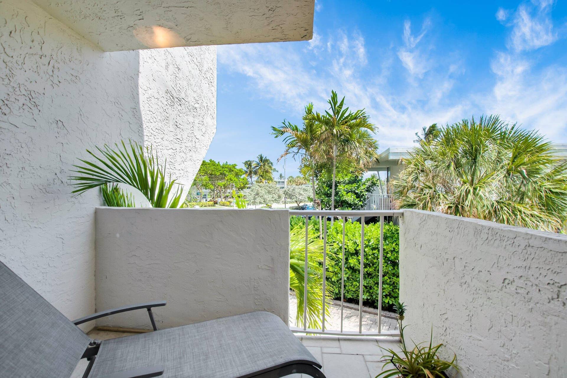 1222 Hillsboro Mile, #11, Hillsboro Beach, FL 33062 30-web-or-mls-DSC_1371