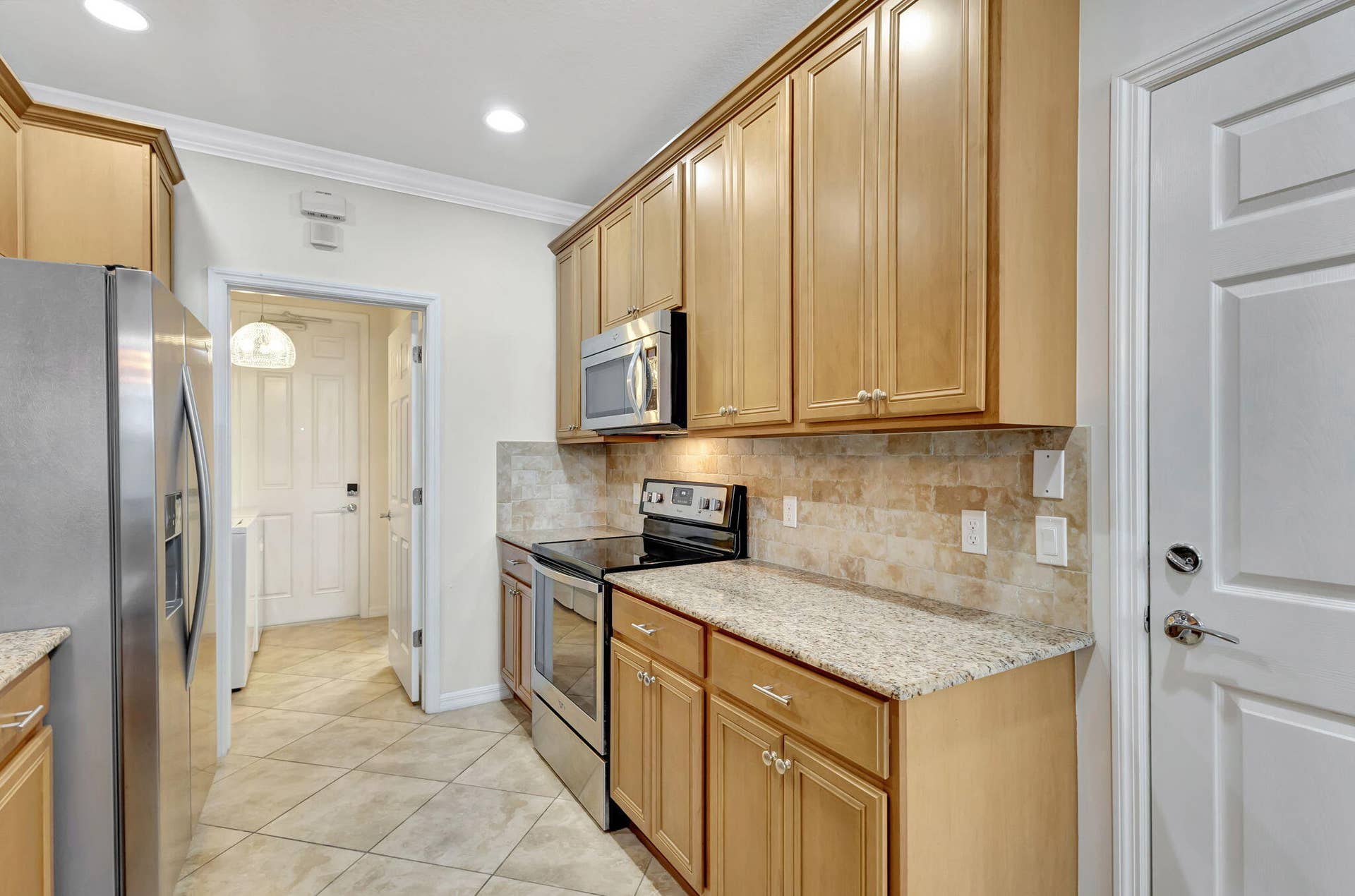 1212 S COMMUNITY Drive, Jupiter, FL 33458 Kitchen 2