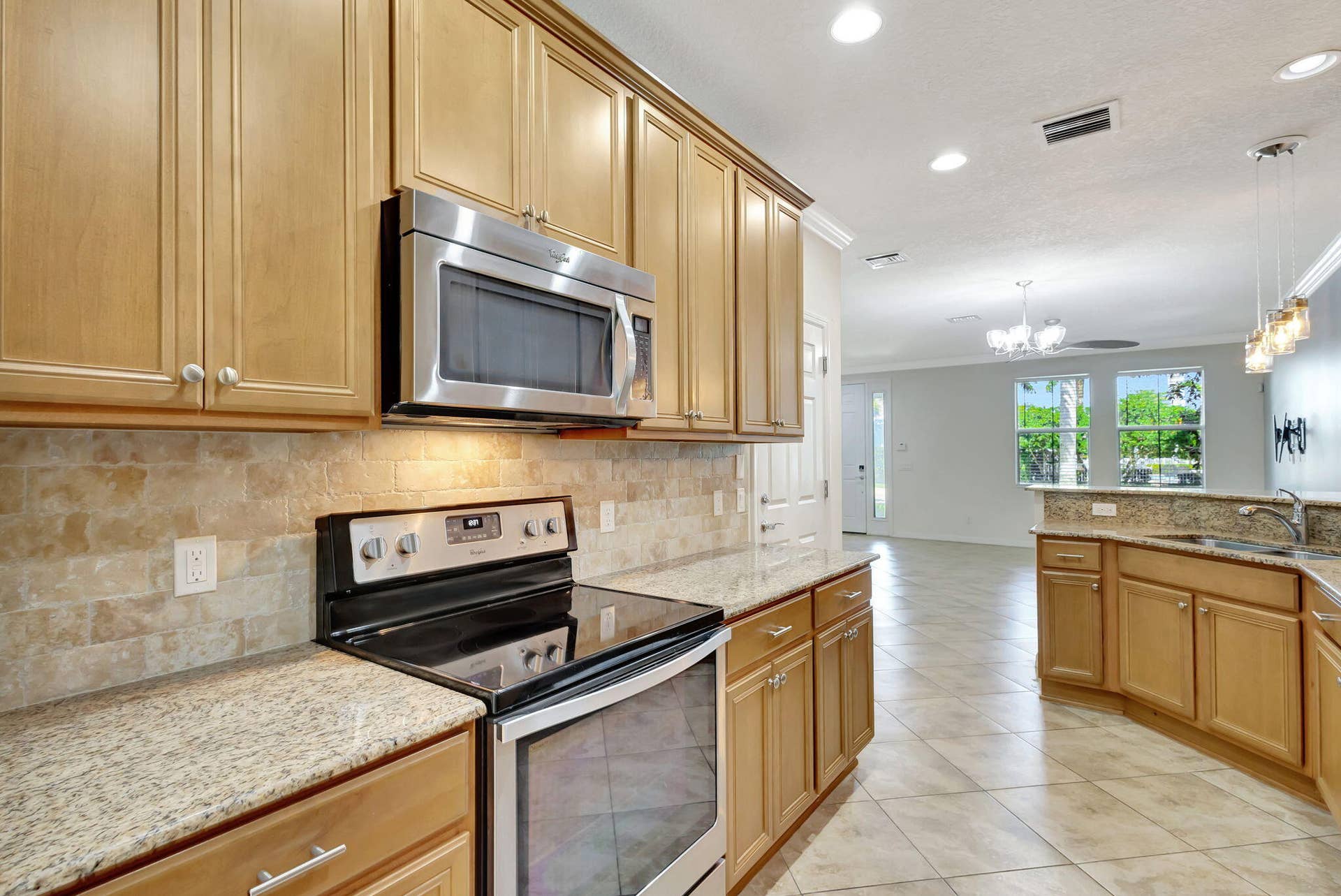 1212 S COMMUNITY Drive, Jupiter, FL 33458 Kitchen 3