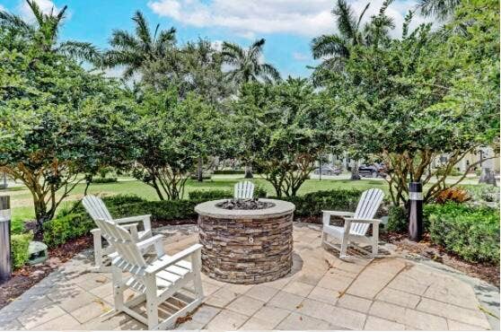 1212 S COMMUNITY Drive, Jupiter, FL 33458 Firepit