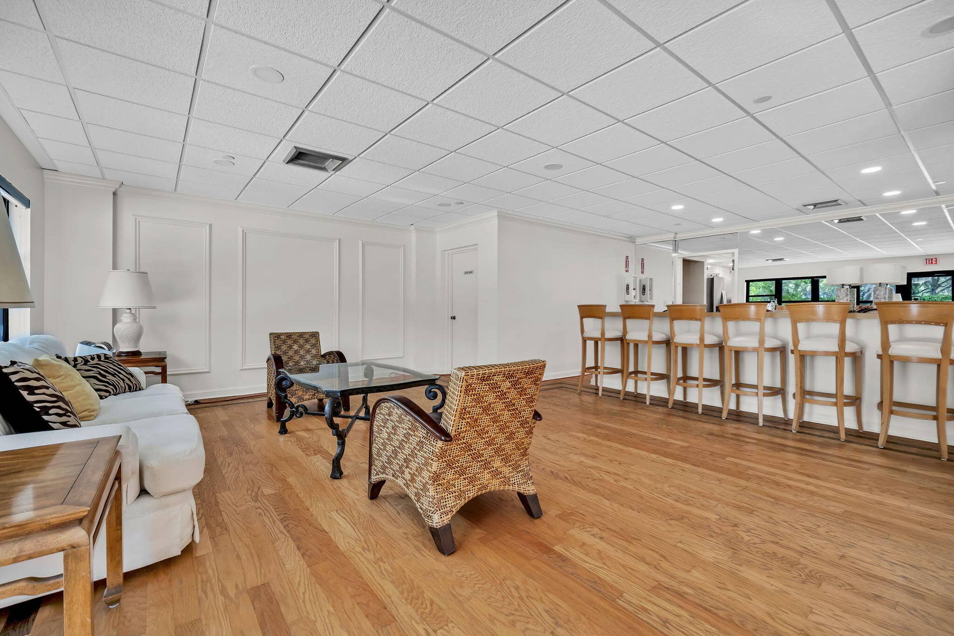 3200 Port Royale Drive N, #902, Fort Lauderdale, FL 33308 clubhouse