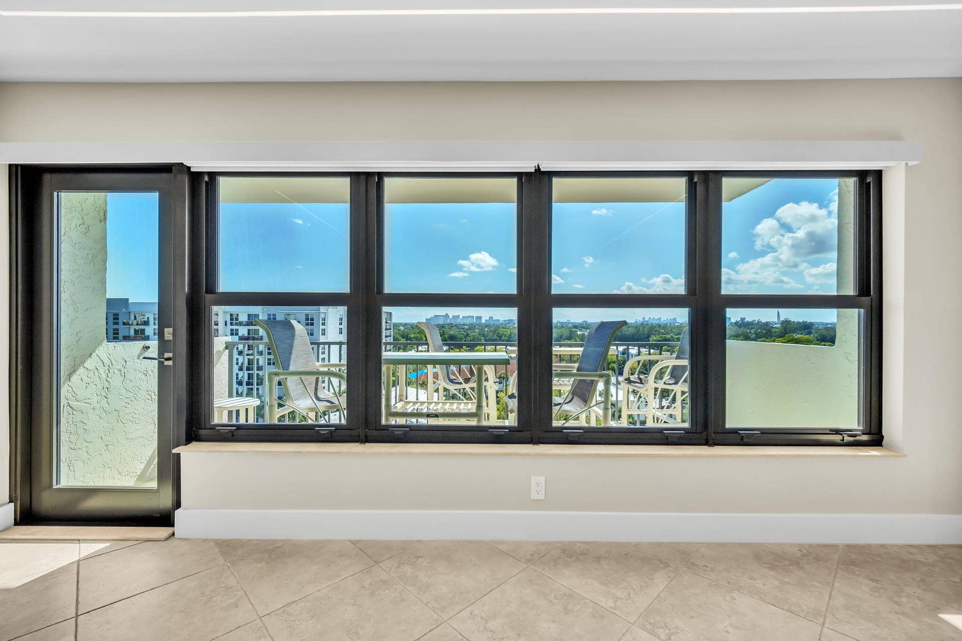 3200 Port Royale Drive N, #902, Fort Lauderdale, FL 33308 outside vies from living rom