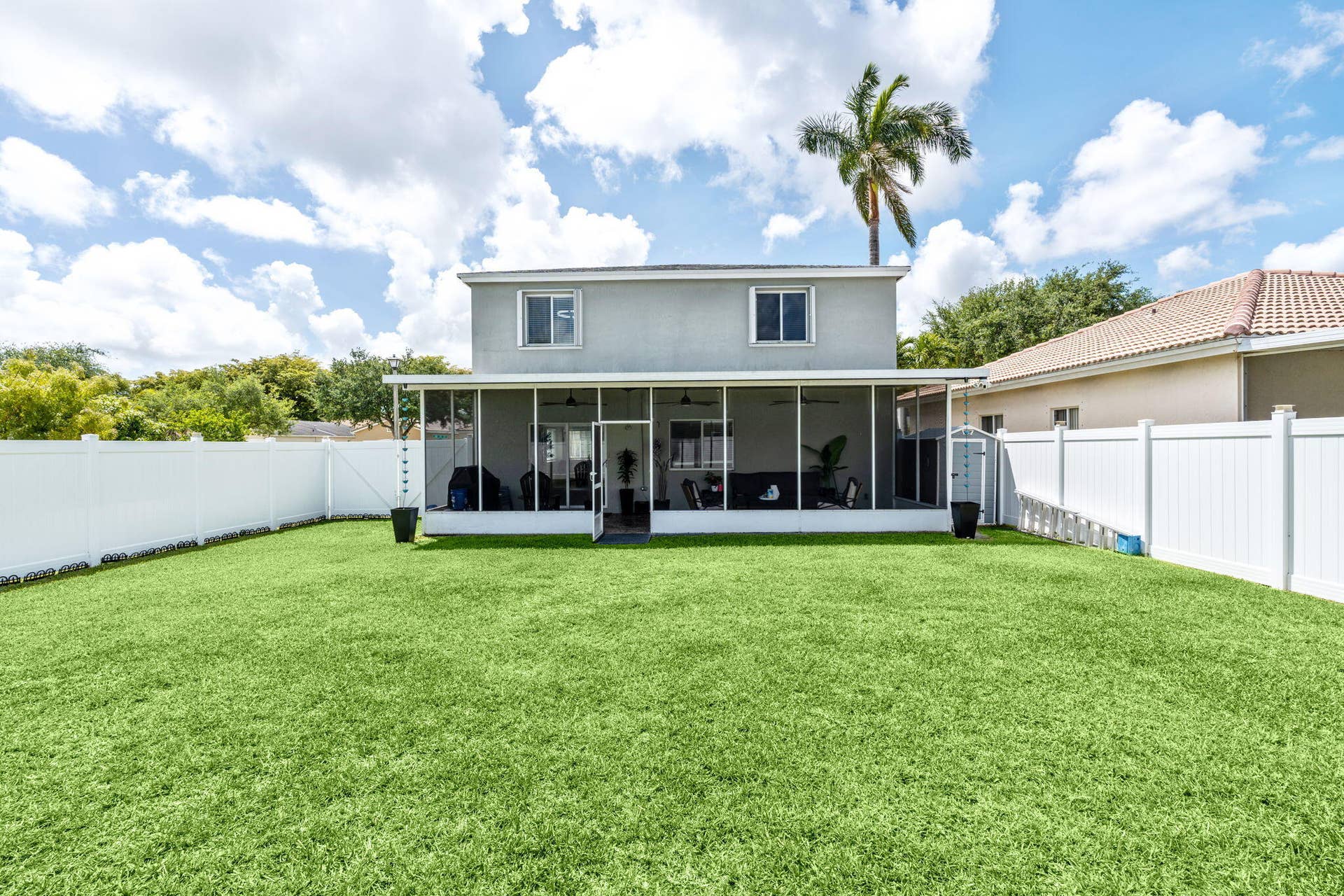 34-web-or-mls-A7404075