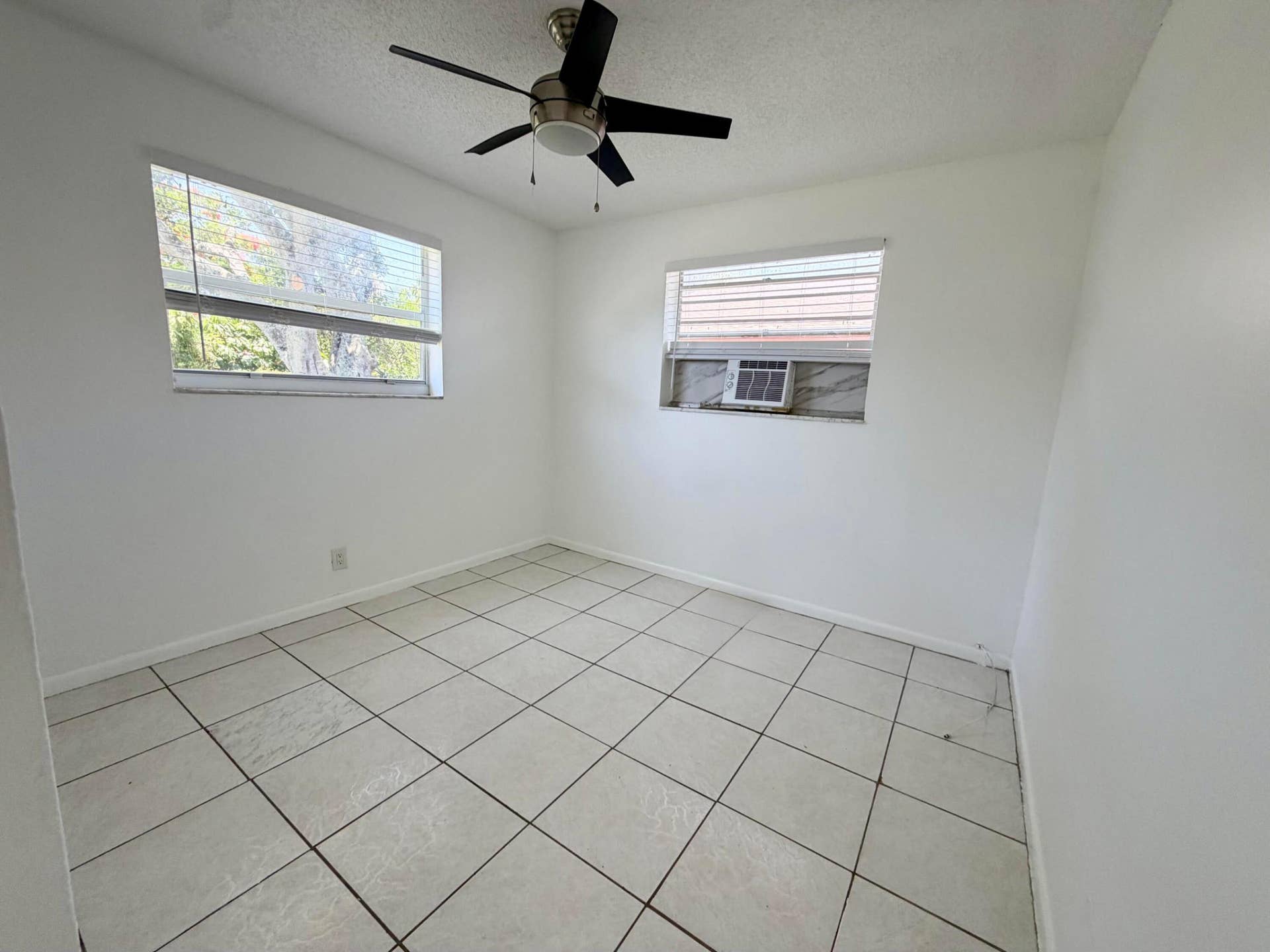 149 W 17th Street, #Back Unit (149), Riviera Beach, FL 33404 4