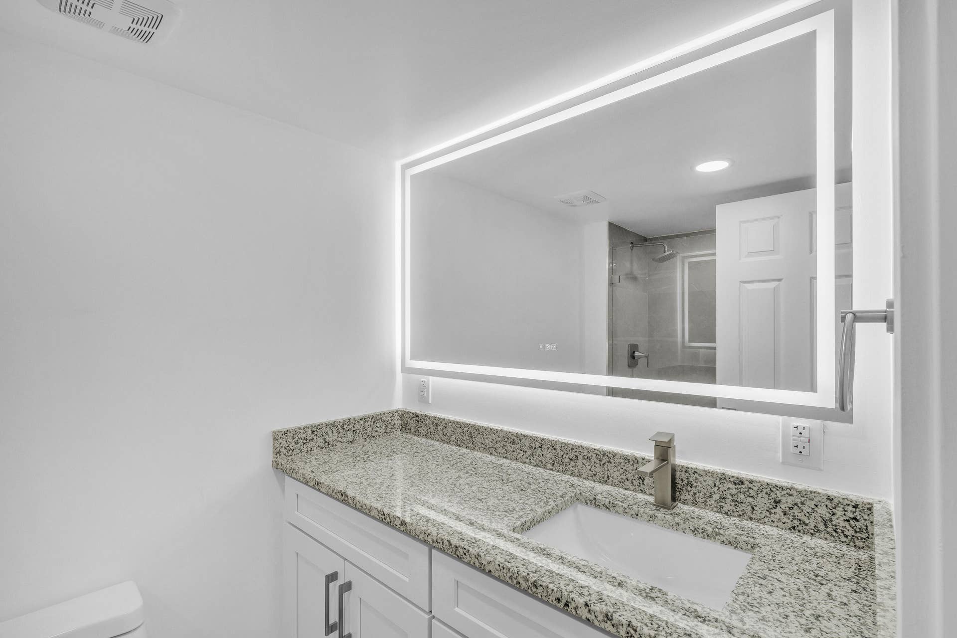 9880 Marina Boulevard, #1536, Boca Raton, FL 33428 8 Primary Bathroom+Closet (2)