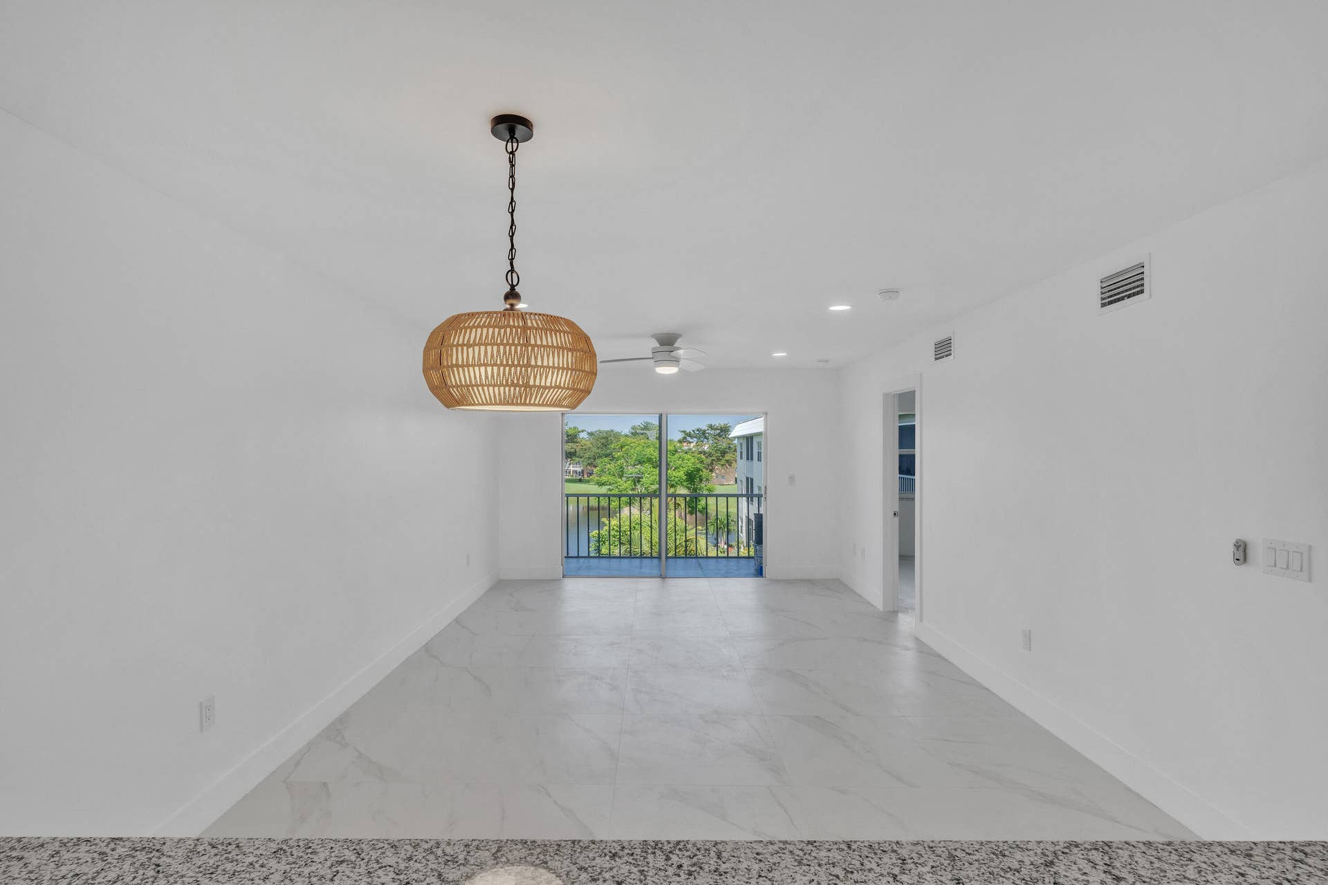 9880 Marina Boulevard, #1536, Boca Raton, FL 33428 5 Dining Area