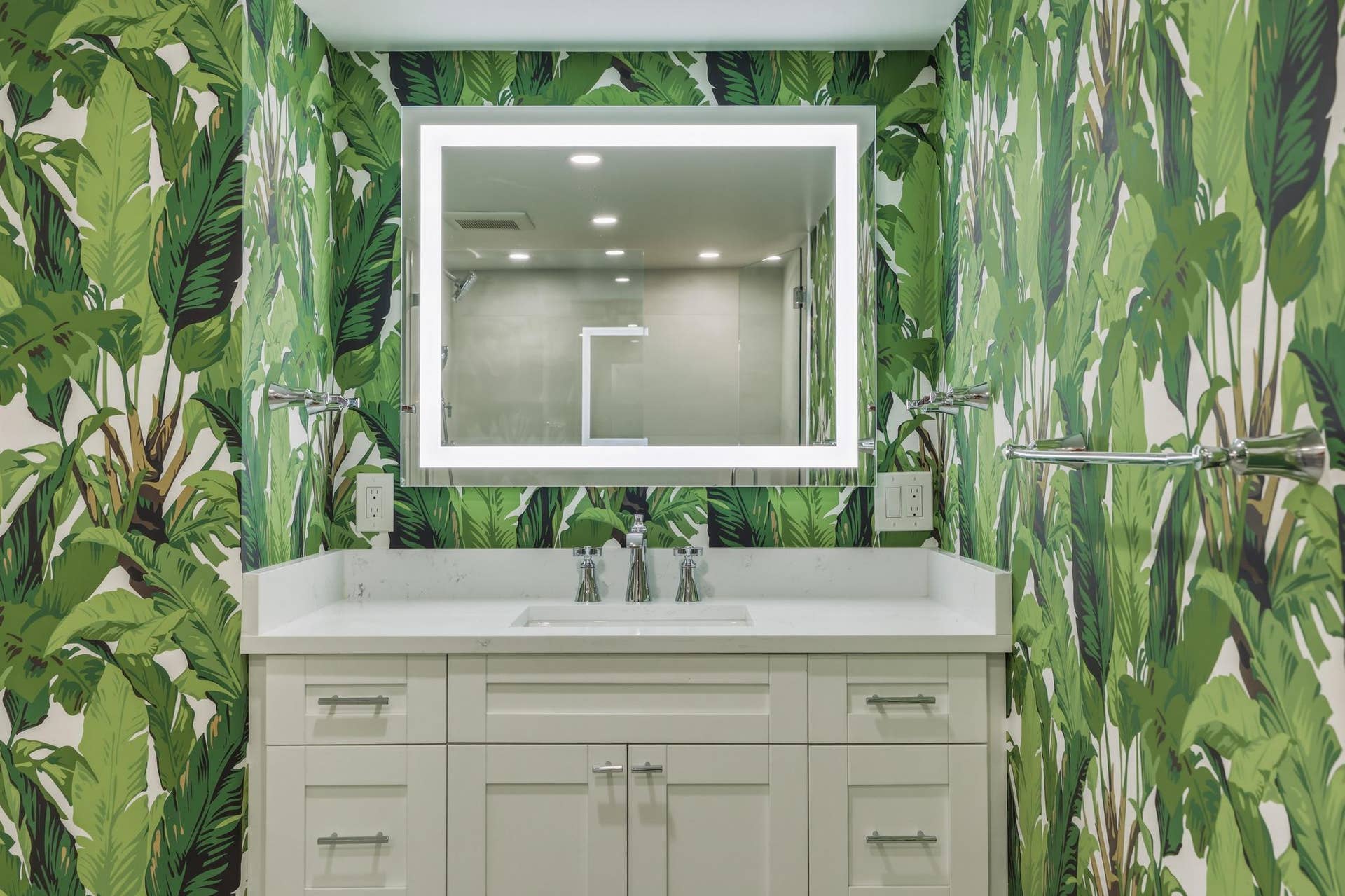 3400 Galt Ocean Drive, #1704S, Fort Lauderdale, FL 33308 Guest Bath