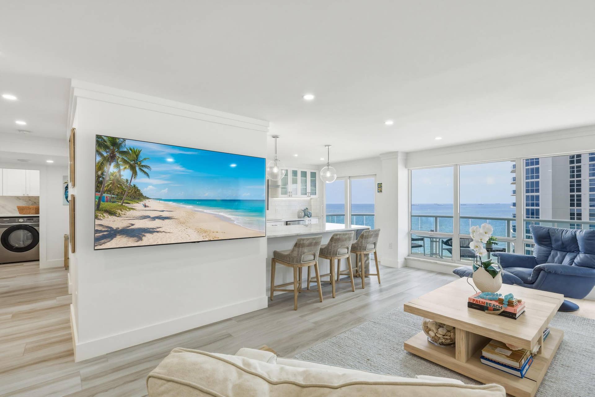 3400 Galt Ocean Drive, #1704S, Fort Lauderdale, FL 33308 Living Room