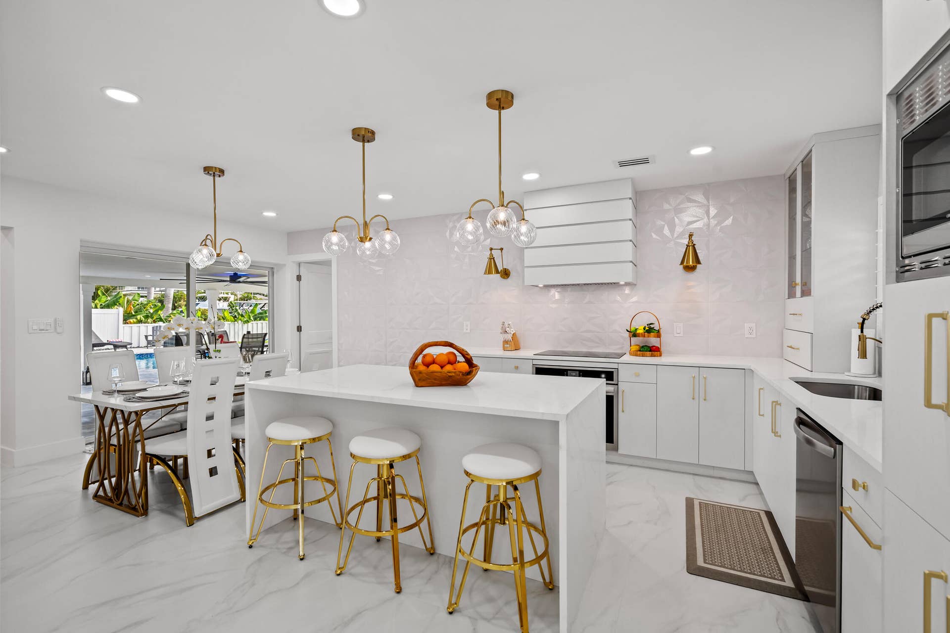 2760 NE 7TH Street, Pompano Beach, Pompano Beach, FL 33062 Kitchen