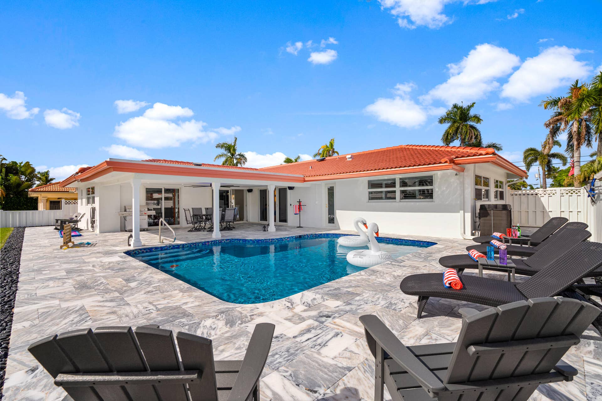 2760 NE 7TH Street, Pompano Beach, Pompano Beach, FL 33062 Pool Deck & Lounge Area