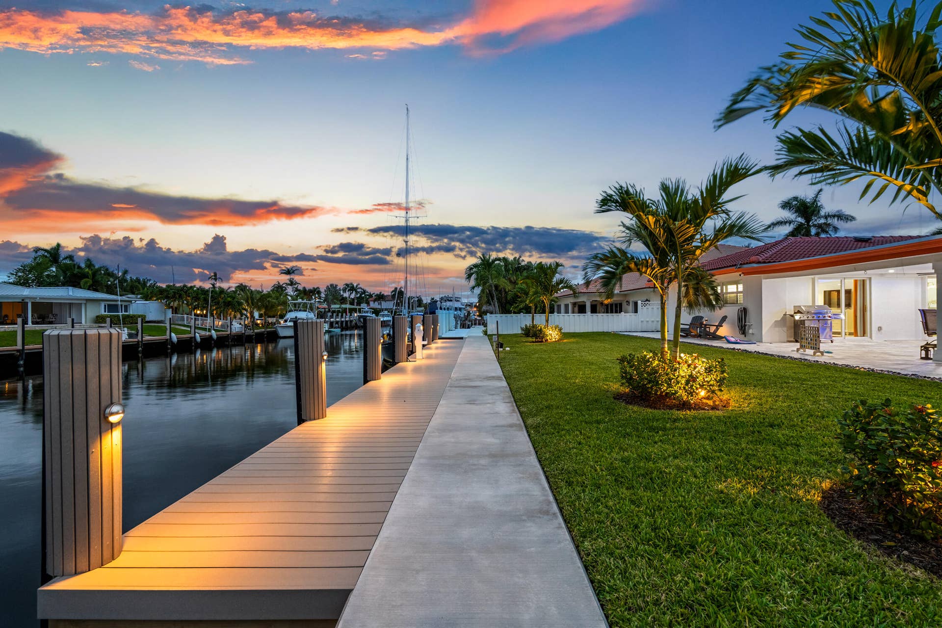2760 NE 7TH Street, Pompano Beach, Pompano Beach, FL 33062 Illuminated Private Dock at Twilight