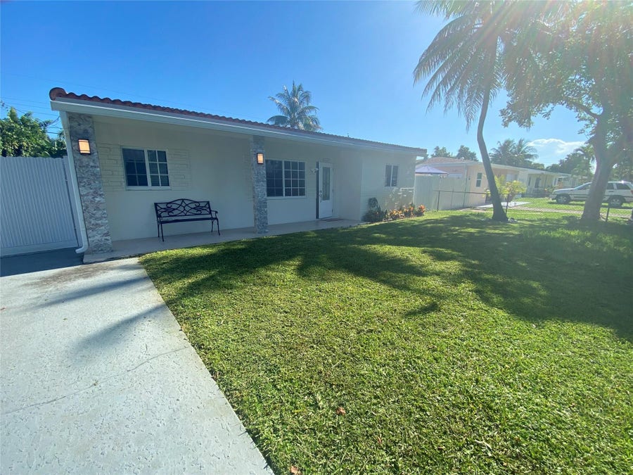 Property photo for 6325 Grant Court, Hollywood, FL