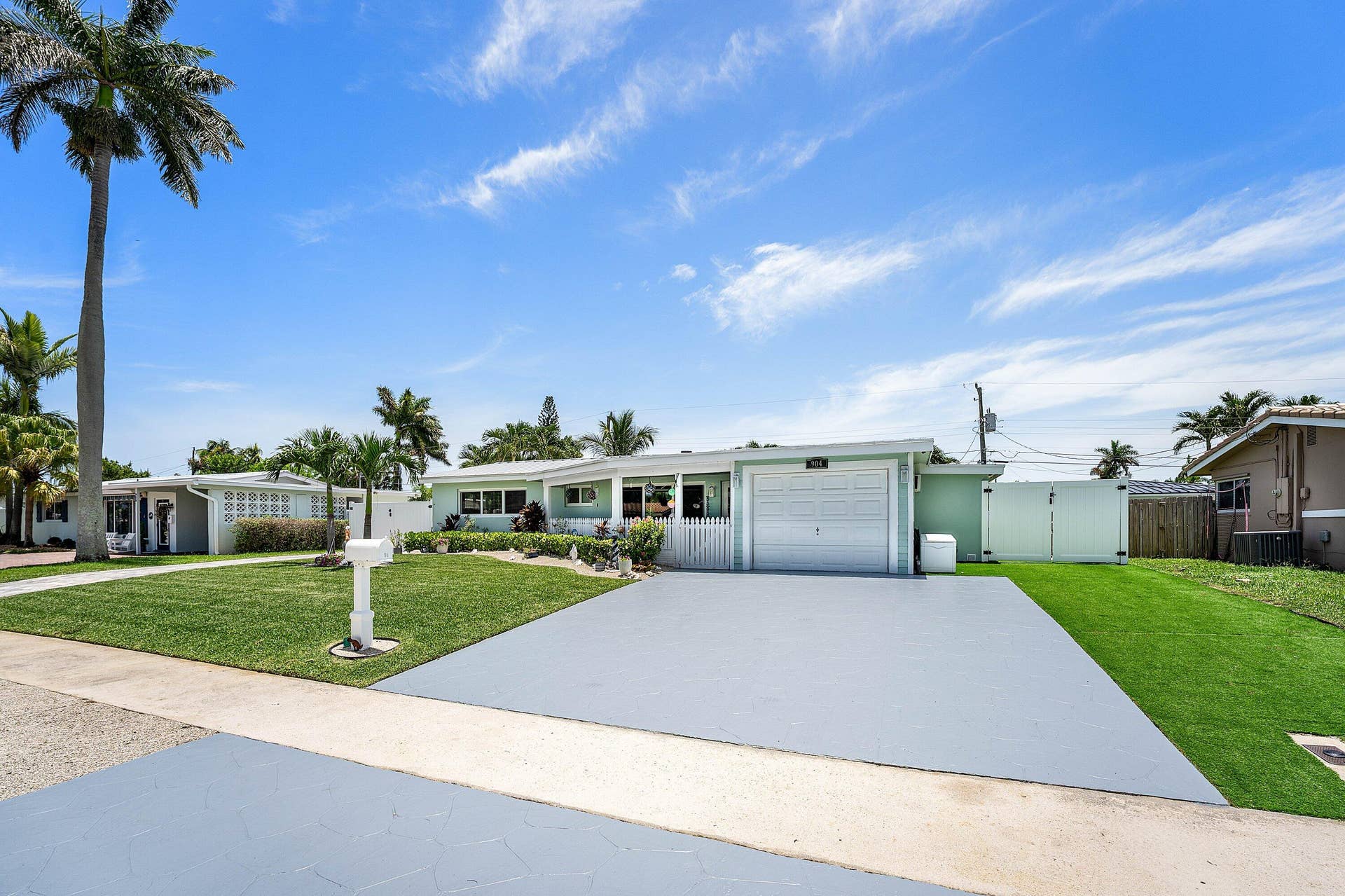 904 SE 15th Court, Deerfield Beach, FL 33441 002-904Southeast15thCourt-DeerfieldBeach
