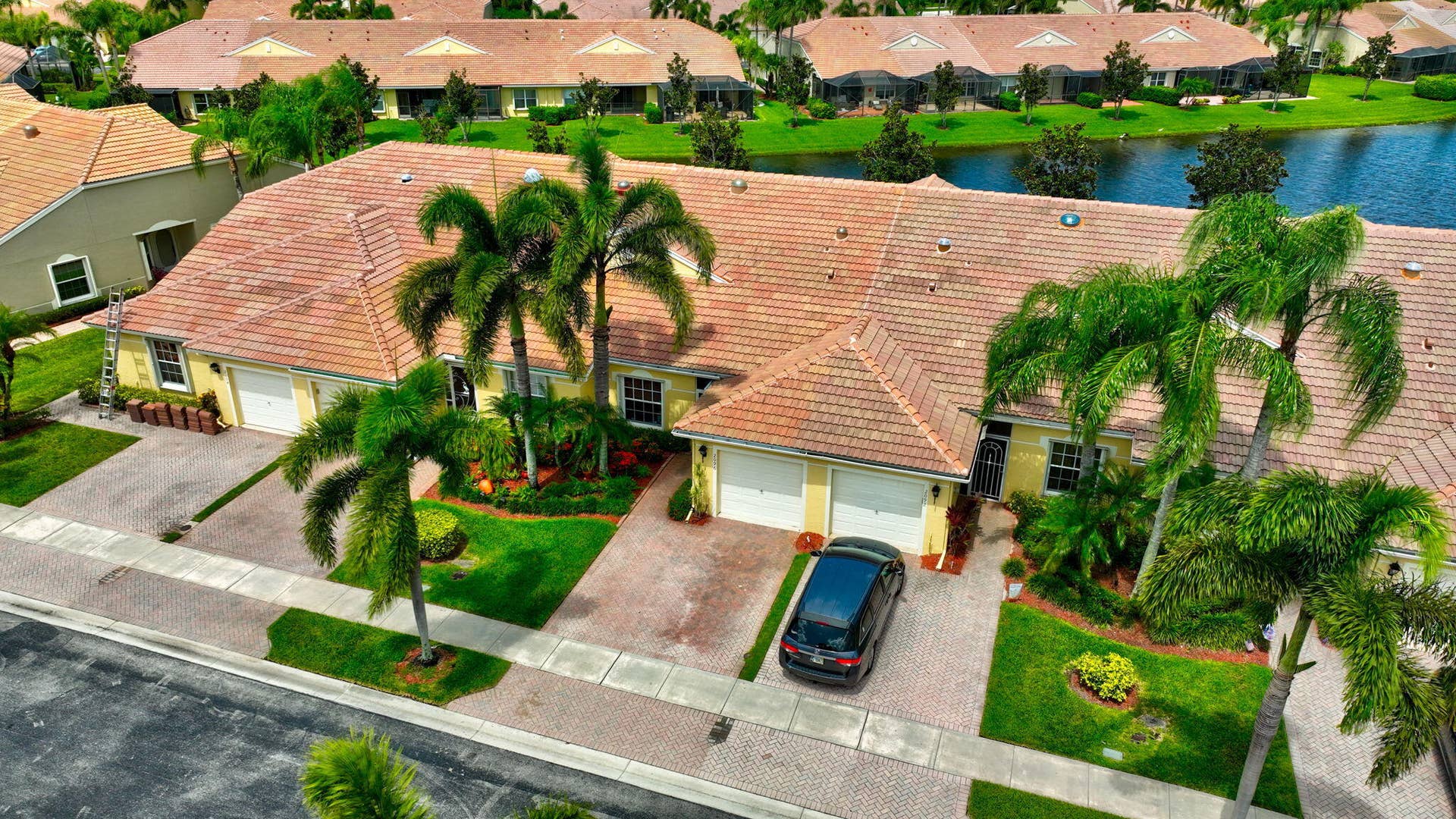 2096 STONINGTON Terrace, West Palm Beach, FL 33411 Front