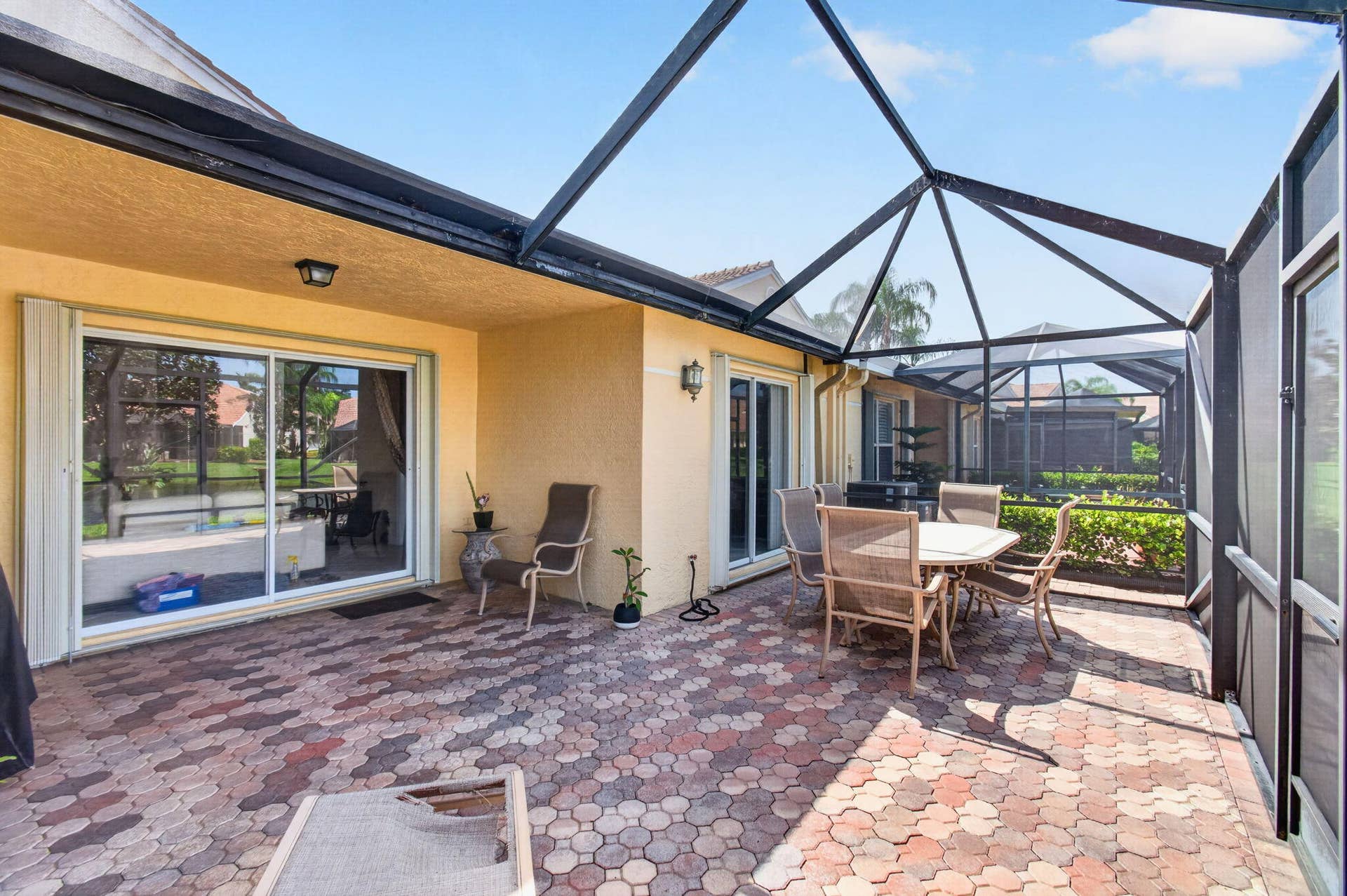2096 STONINGTON Terrace, West Palm Beach, FL 33411 Patio