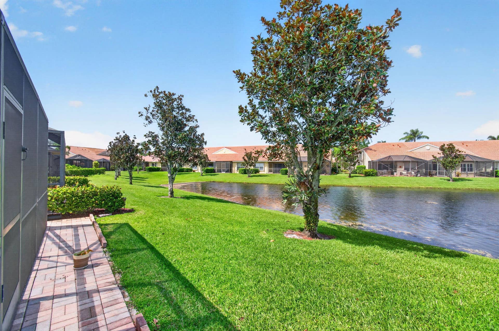 2096 STONINGTON Terrace, West Palm Beach, FL 33411 Lake Views