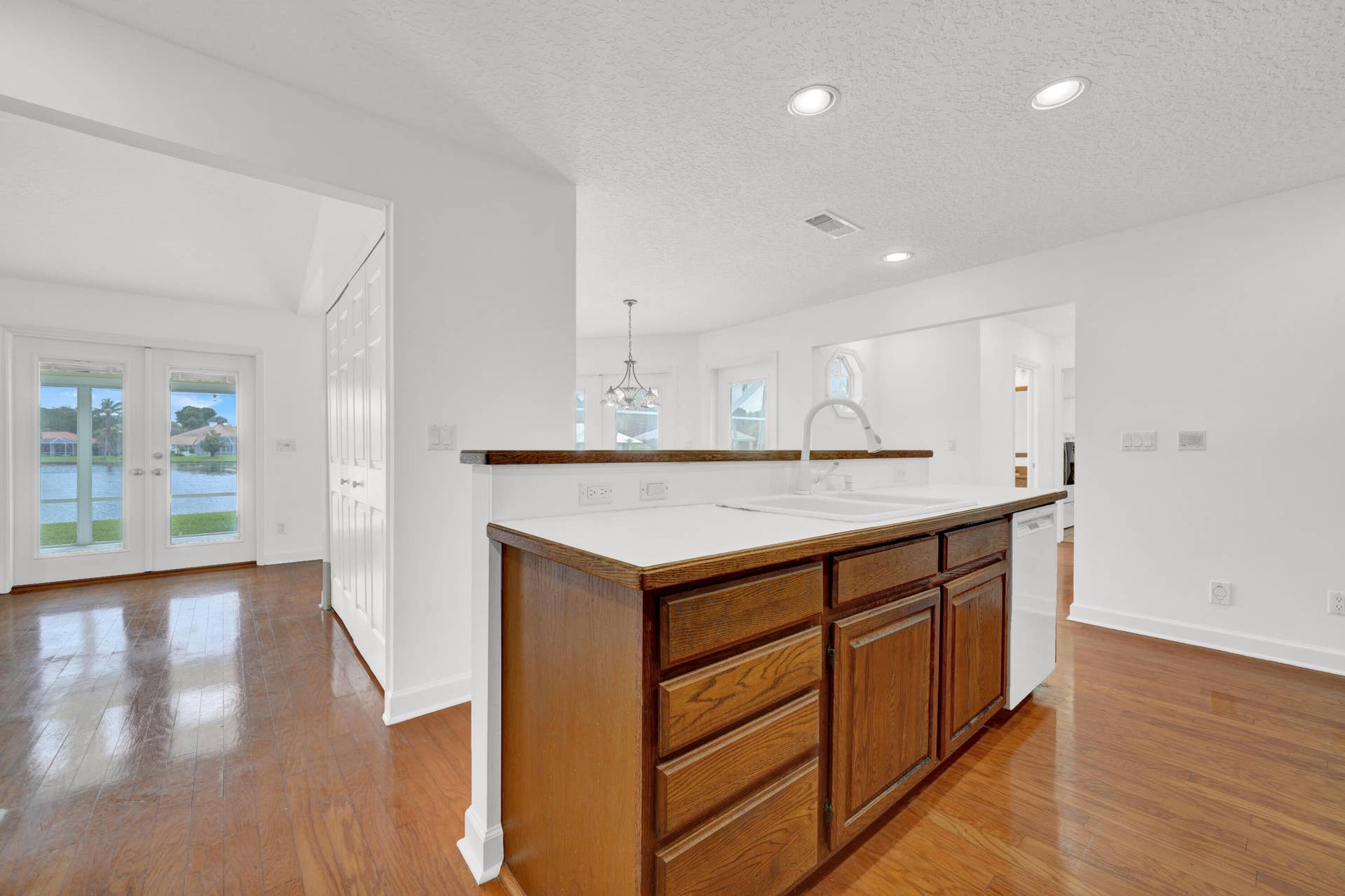 Kitchen Island to Family Room