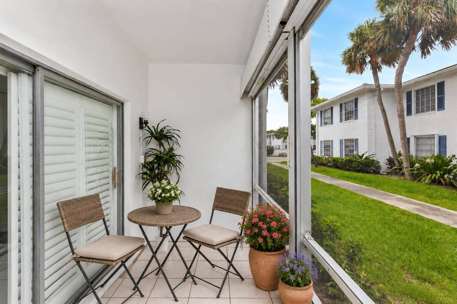 2270 NE 68TH Street, #1908, Fort Lauderdale, FL 33308 Virtually Staged