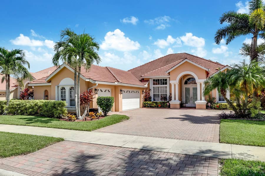 Property photo for 780 SW Marsh Harbor Bay, Port St Lucie, FL