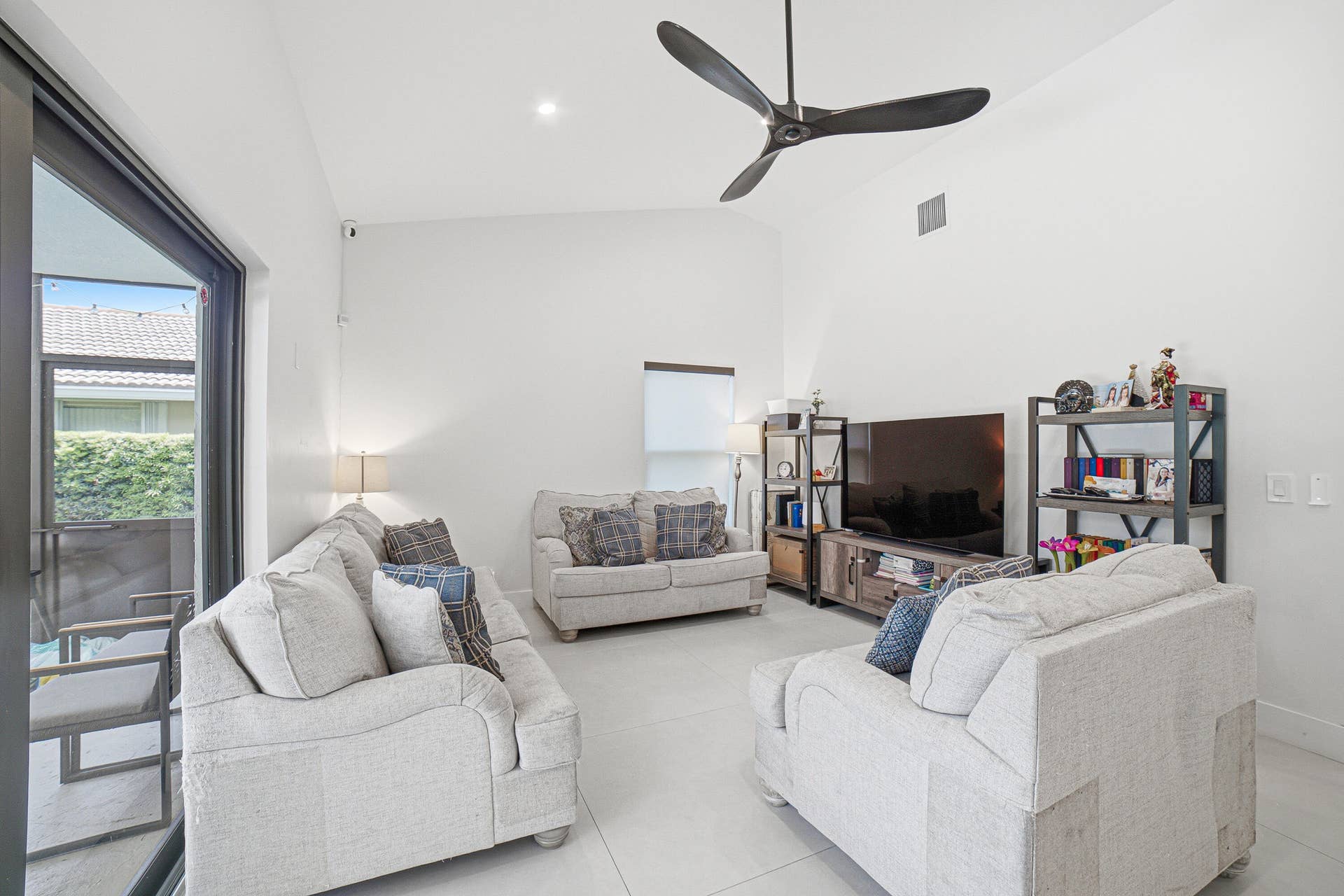 Livingroom (1)