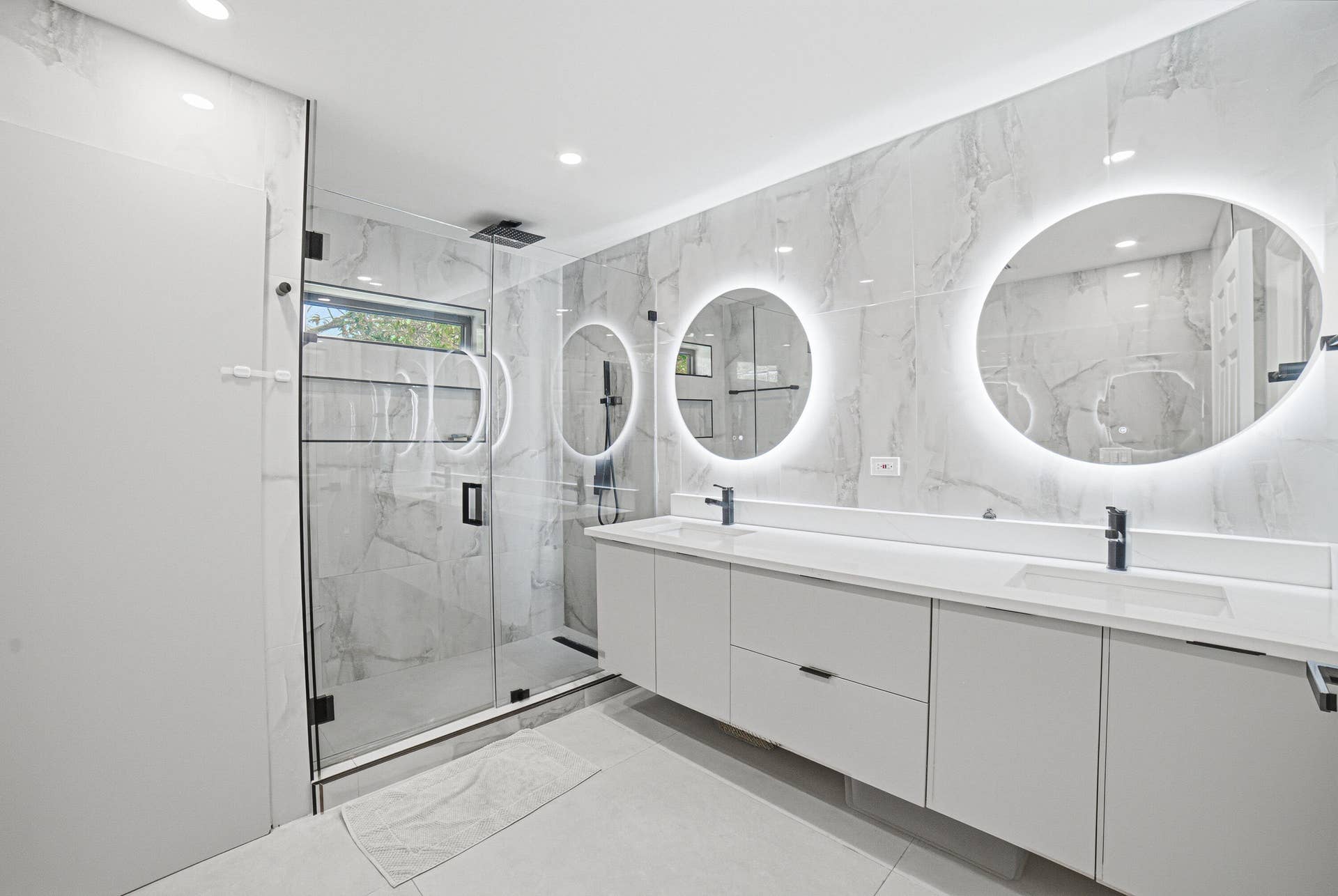 Bedroom4-Bathroom