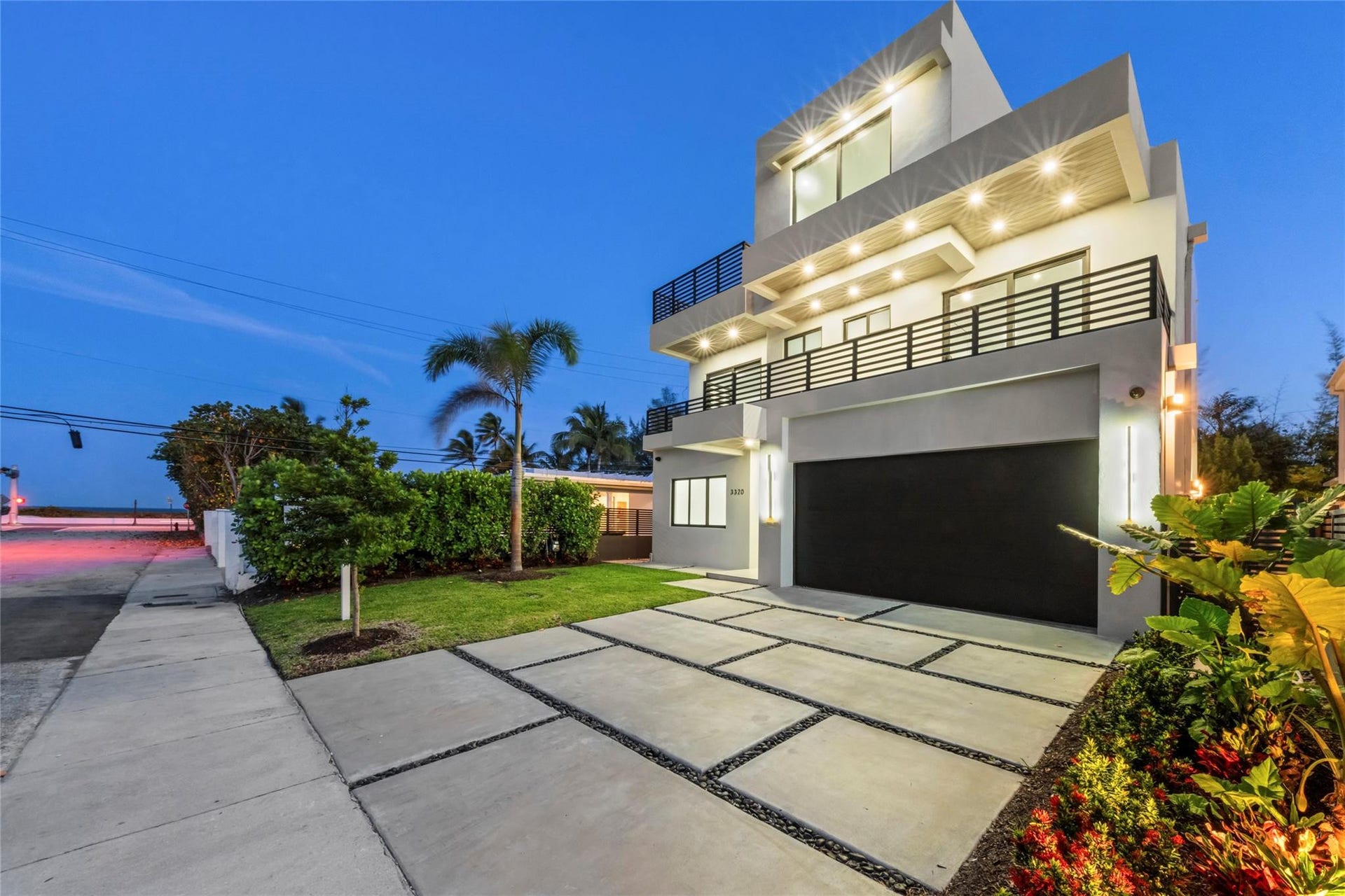 3320 NE 17TH Street, Fort Lauderdale, Fort Lauderdale, FL 33305 Photo 1