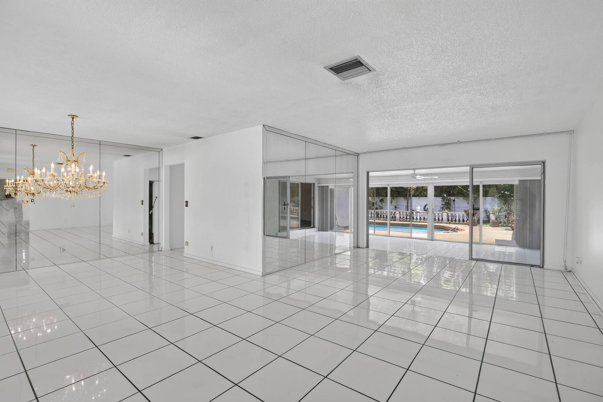 410 Bonaventure Boulevard, Weston, FL 33326 43-print-_A7A8747