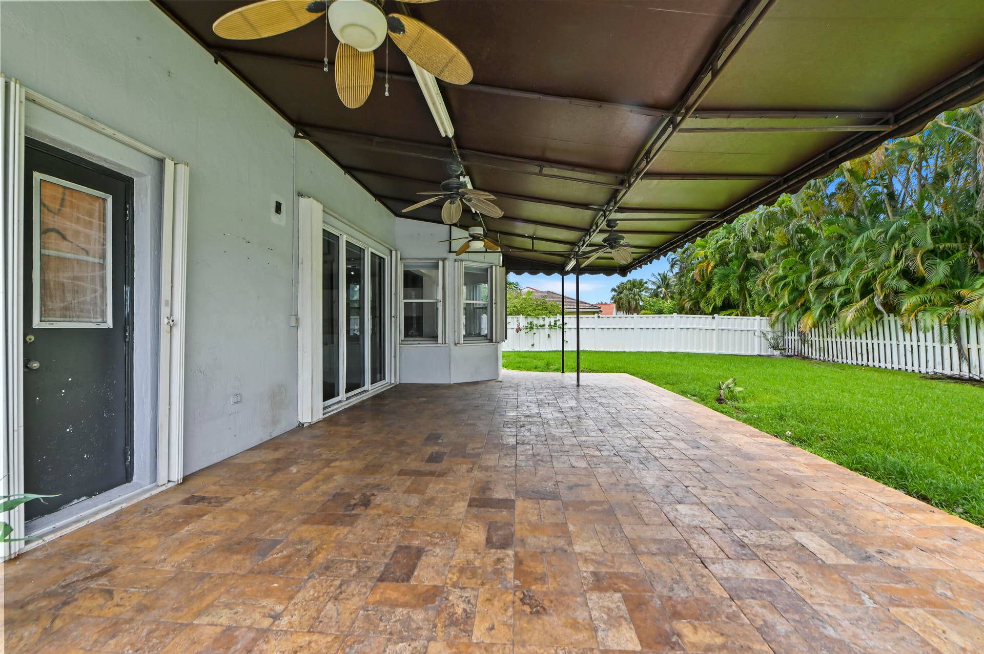 4065 SW 152nd Avenue, Miramar, FL 33027 37 Patio 01